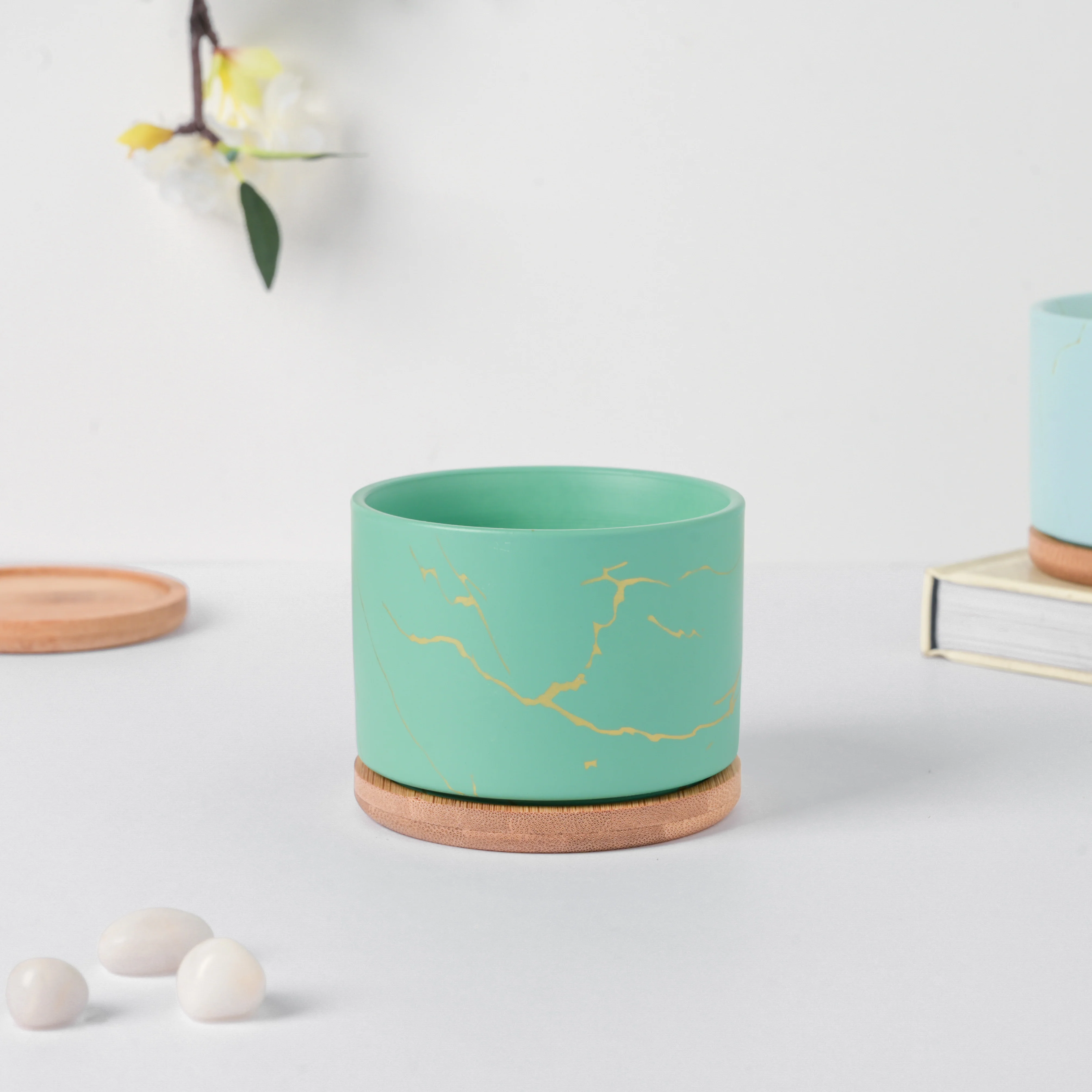 Maple Green Ceramic Planter With Coaster - Image 2