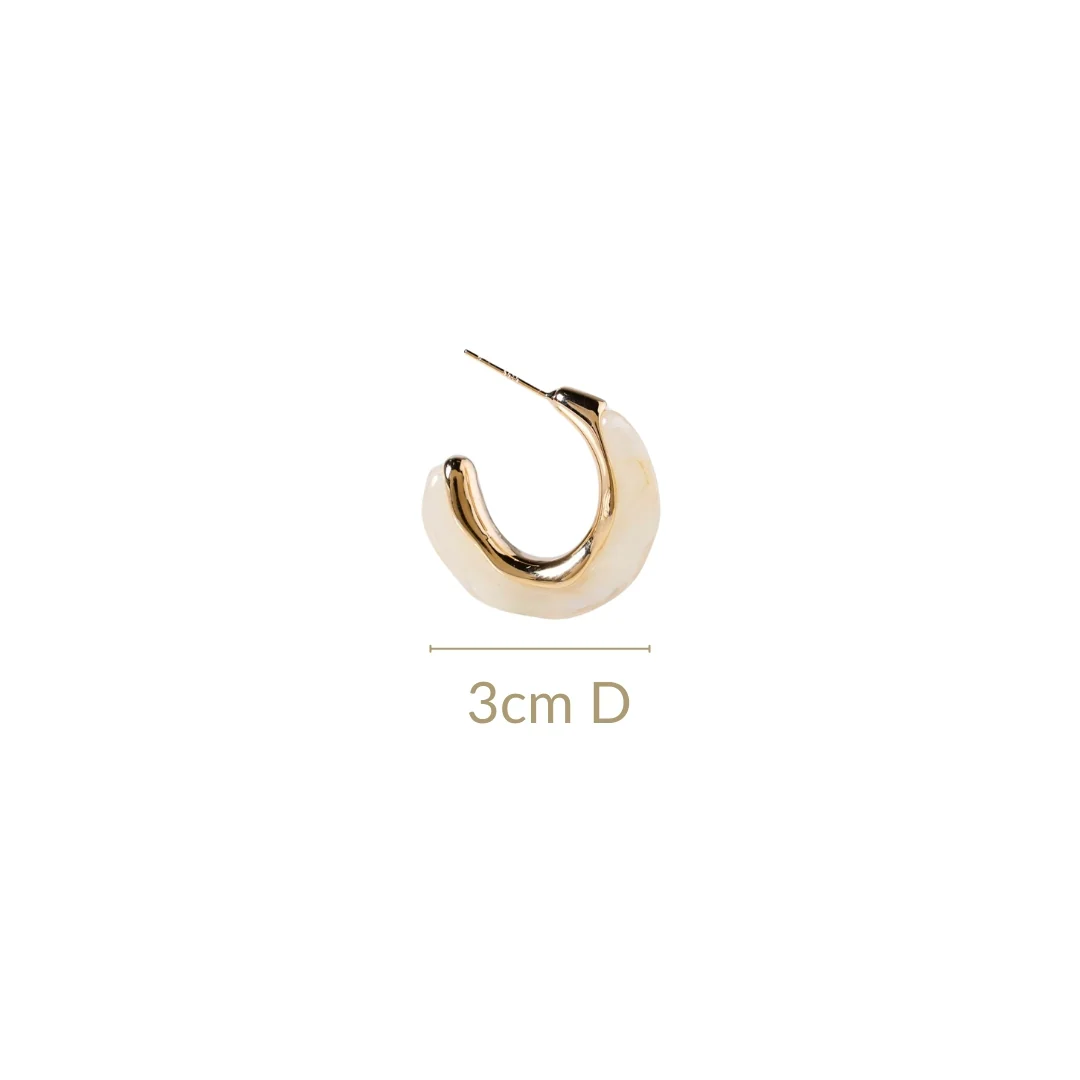 Marble Dreams Hoop Earrings White - Image 3