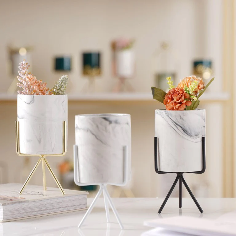 Marble Effect Plant Grower