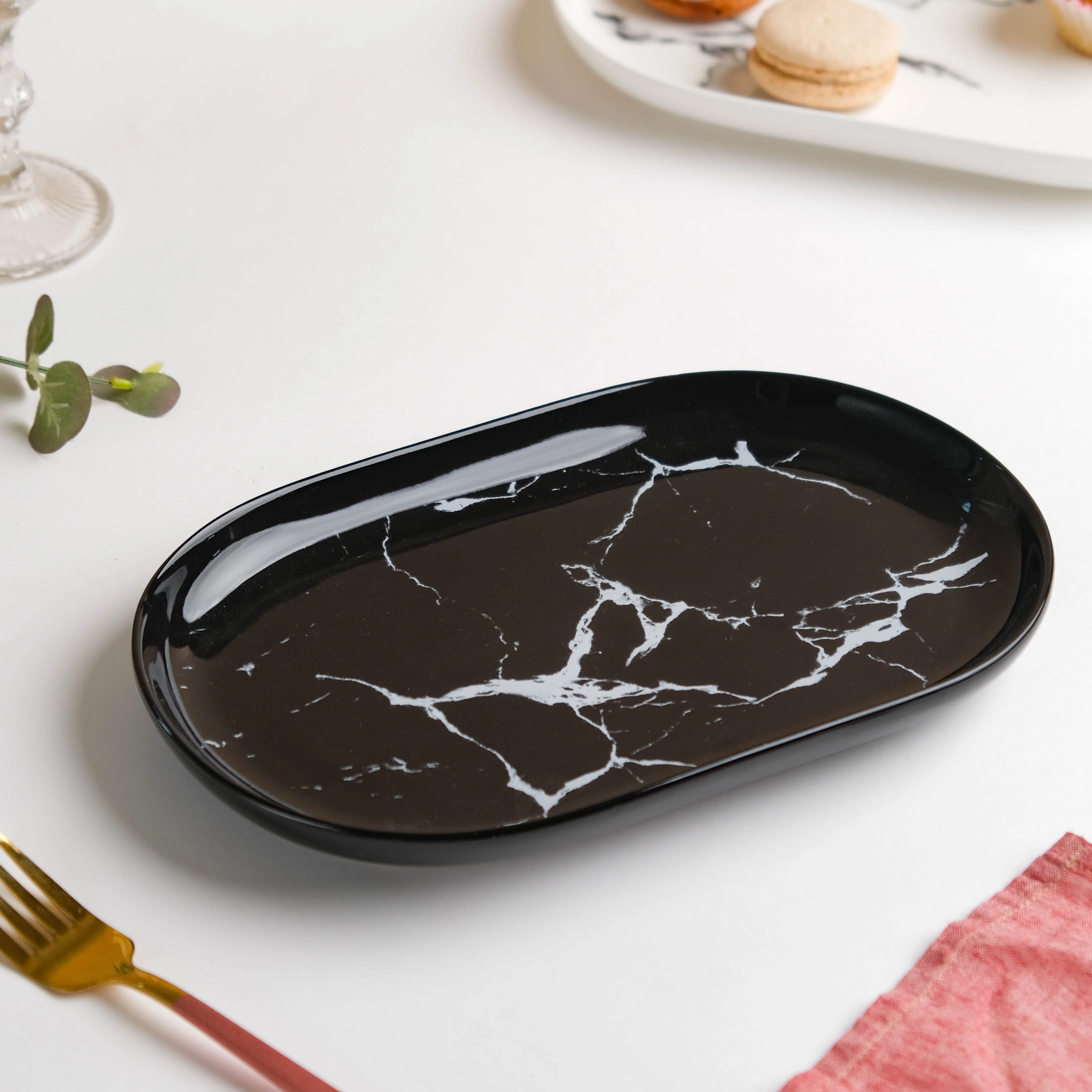 Marble Patterned Black Oval Platter 10 Inch - Image 4