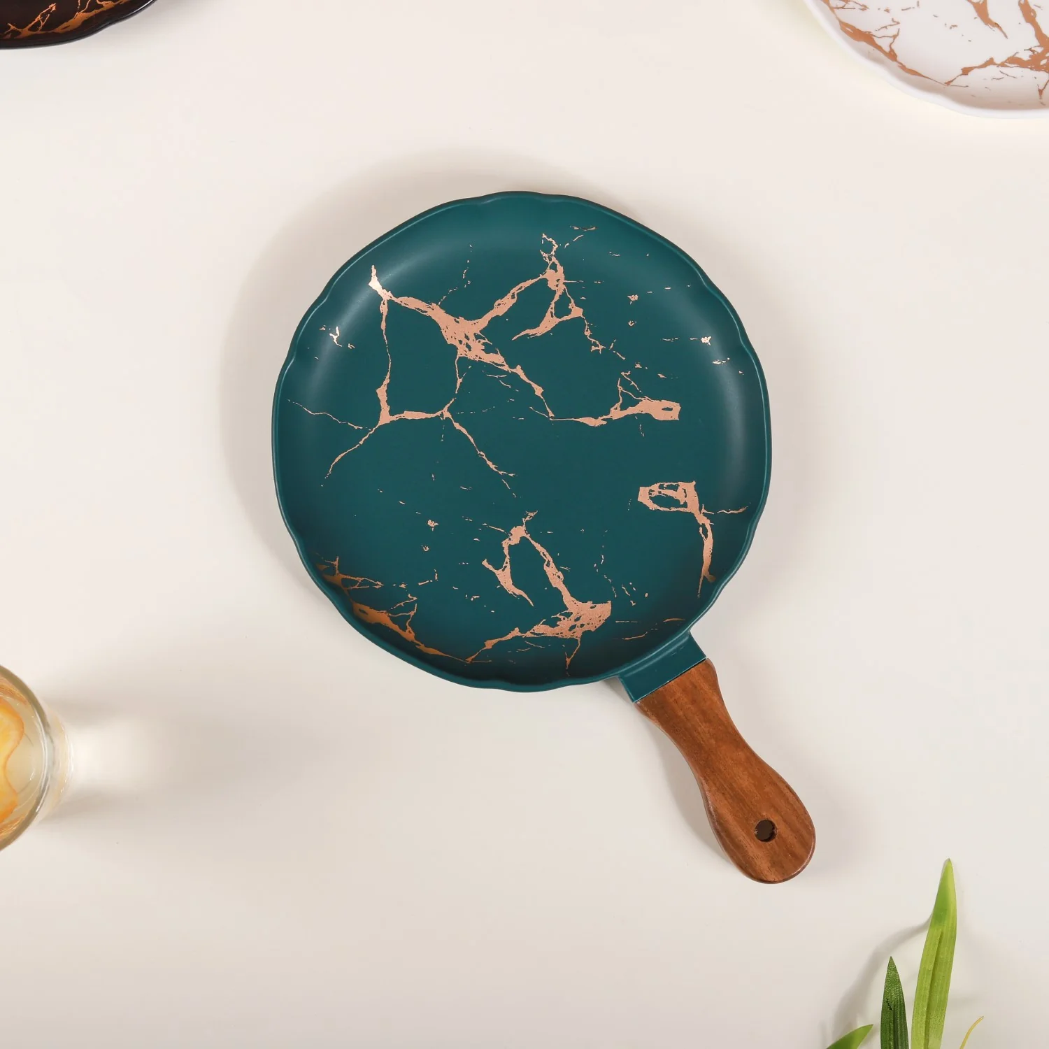 Marble Textured Serving Plate - Image 4