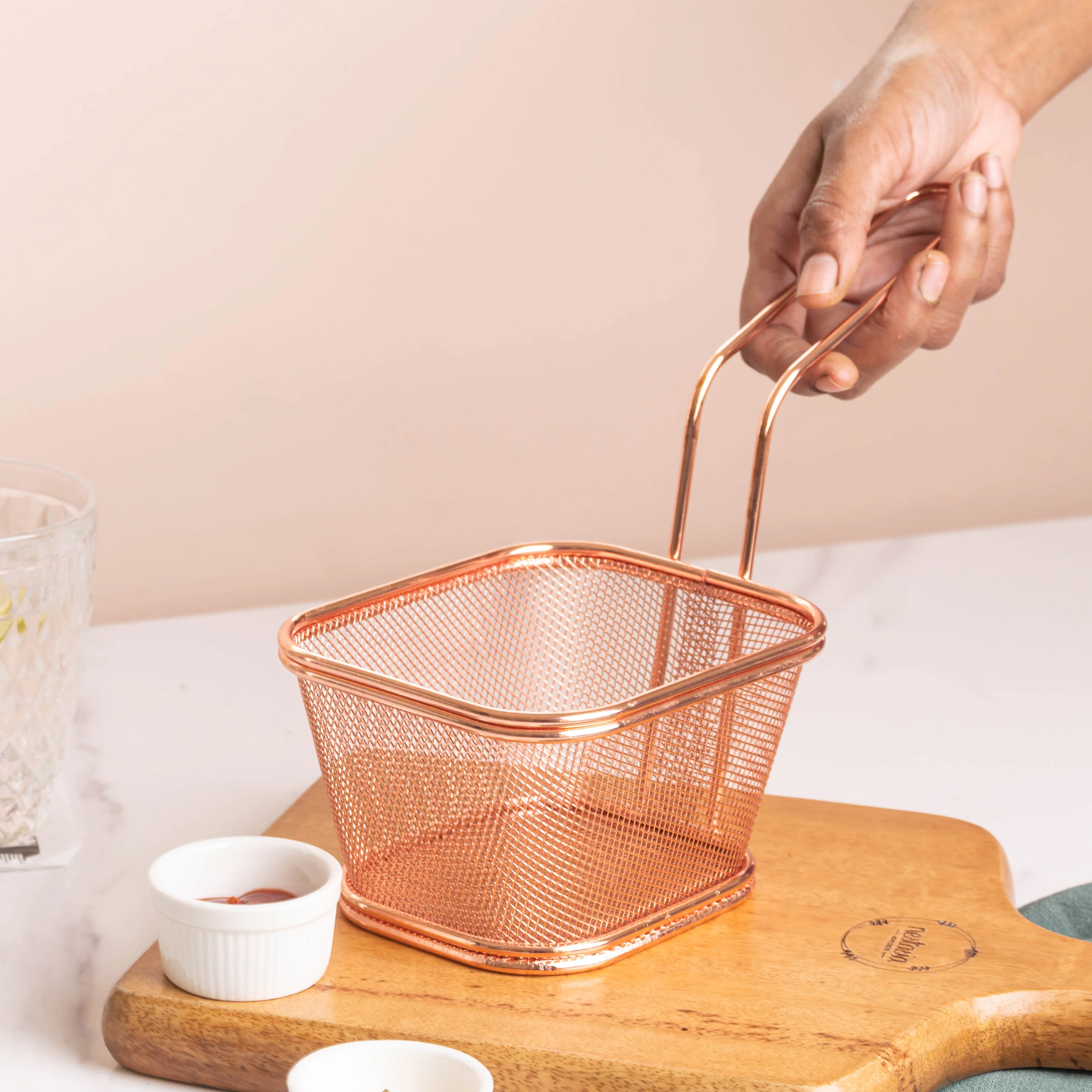 Meshed Snack Basket - Image 3