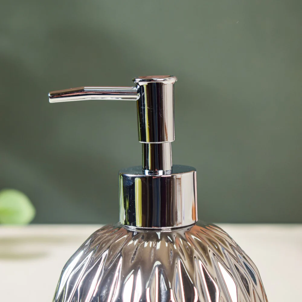 Metallic Soap Dispenser - Image 11