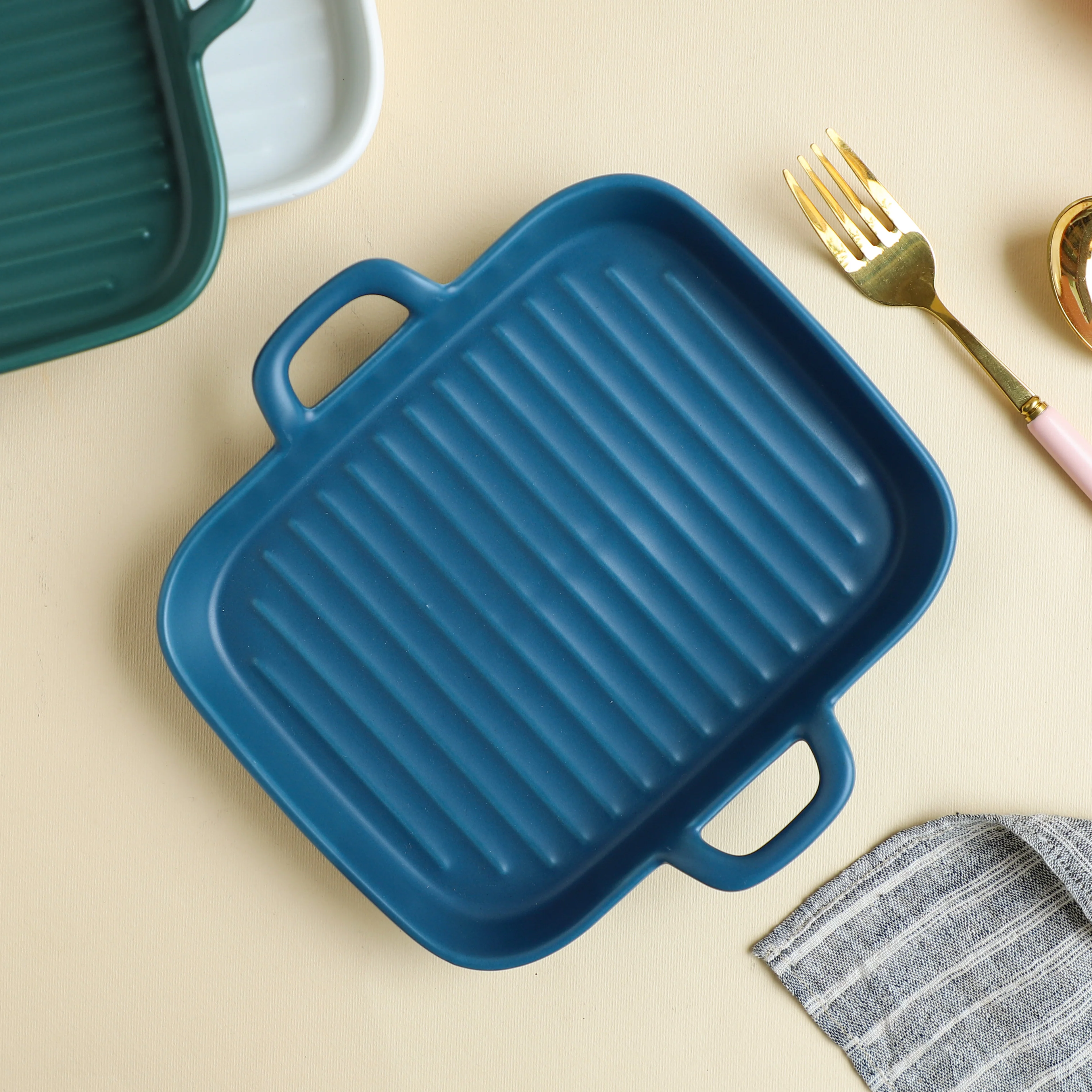 Microwave Safe Plate - Image 13