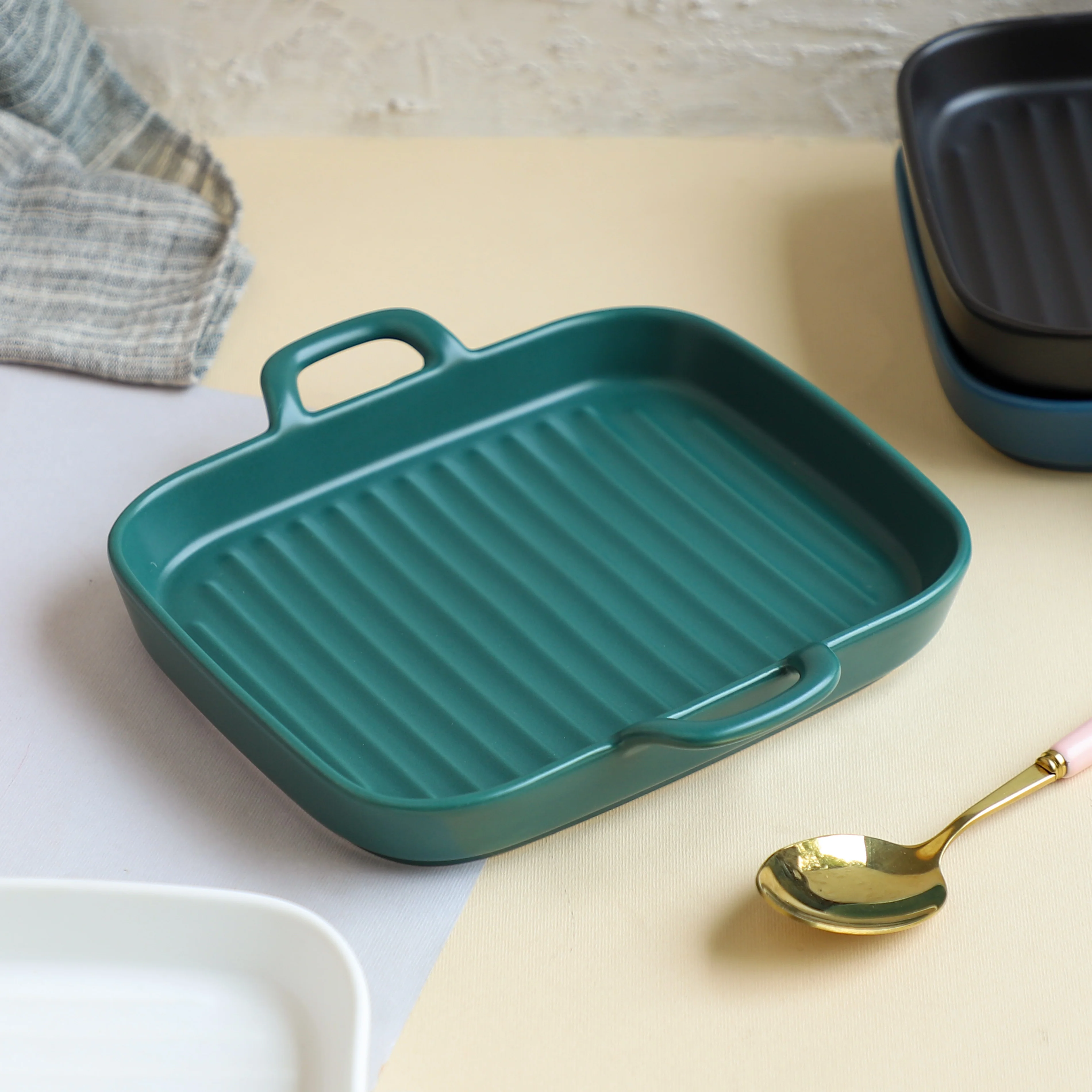 Microwave Safe Plate - Image 18