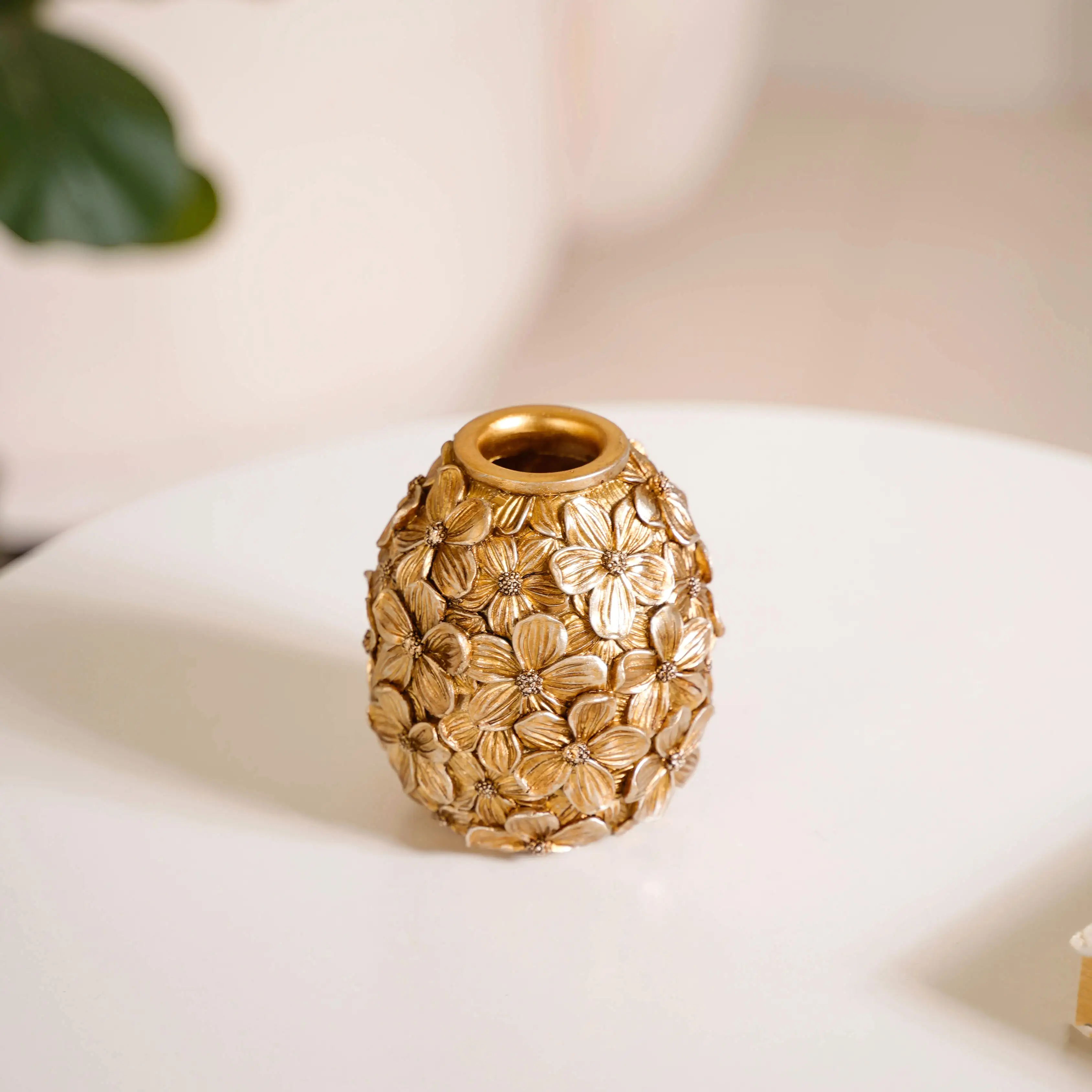 Mini Floral Vase Antique Bronze - Image 8