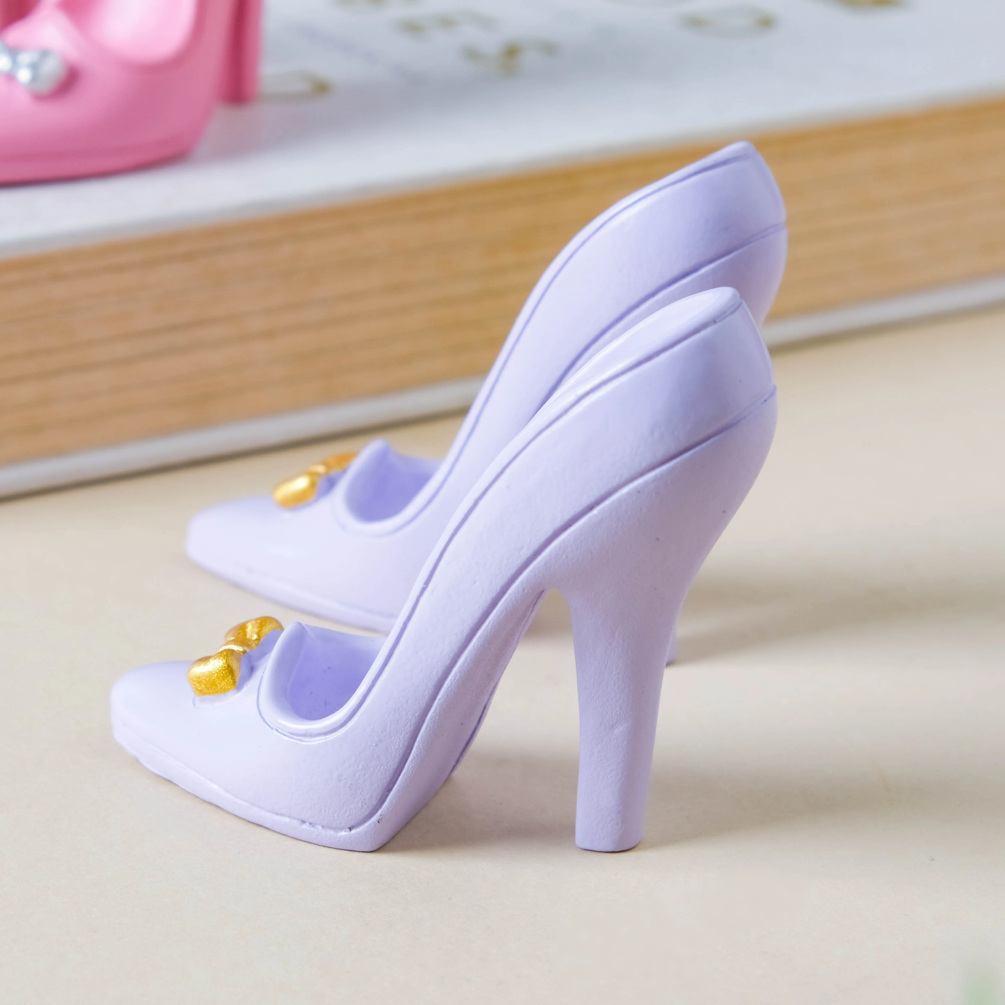 Miniature Shoes Cake topper - Image 12