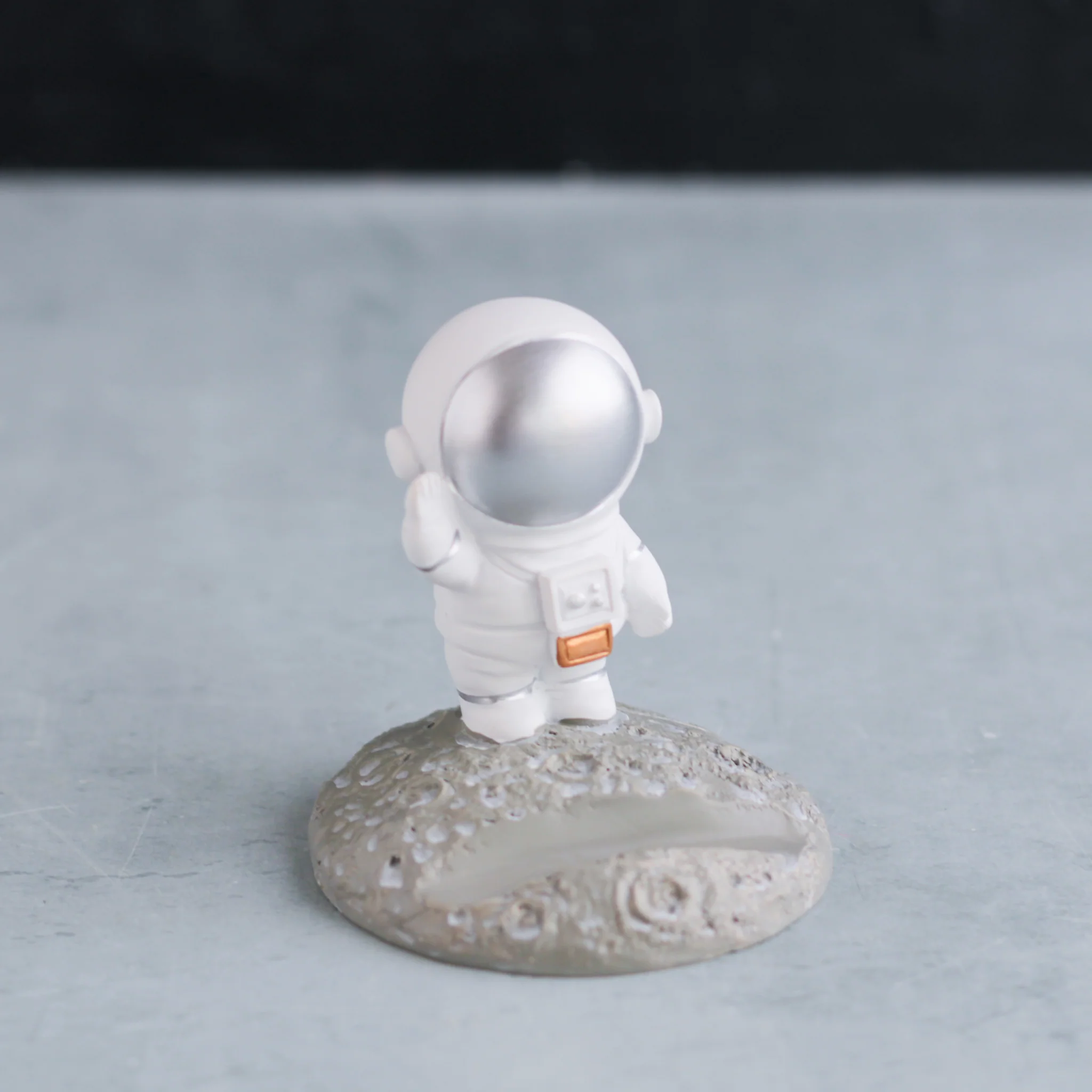 Mobile Holder - Image 11