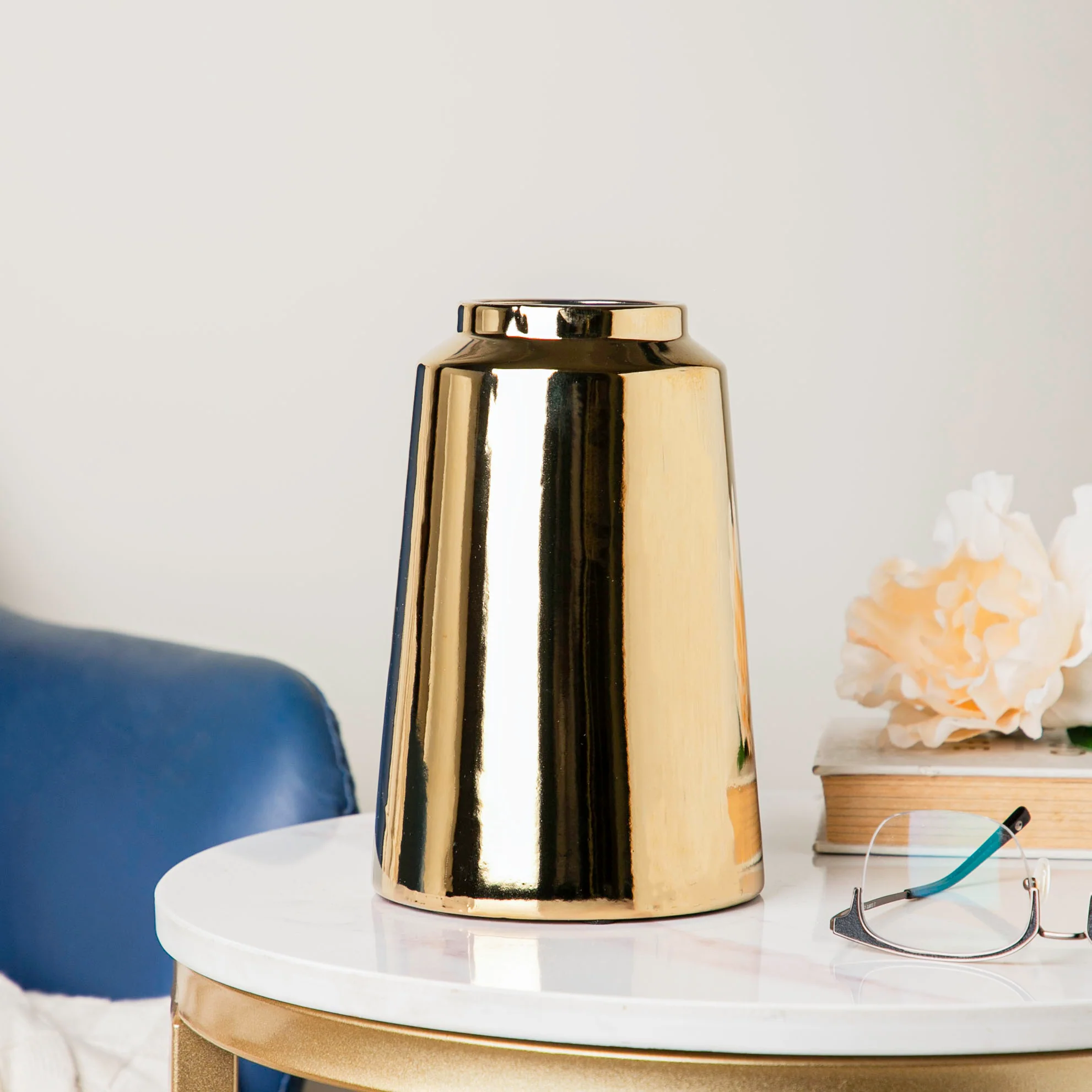 Modern Ceramic Vase Gold - Image 4