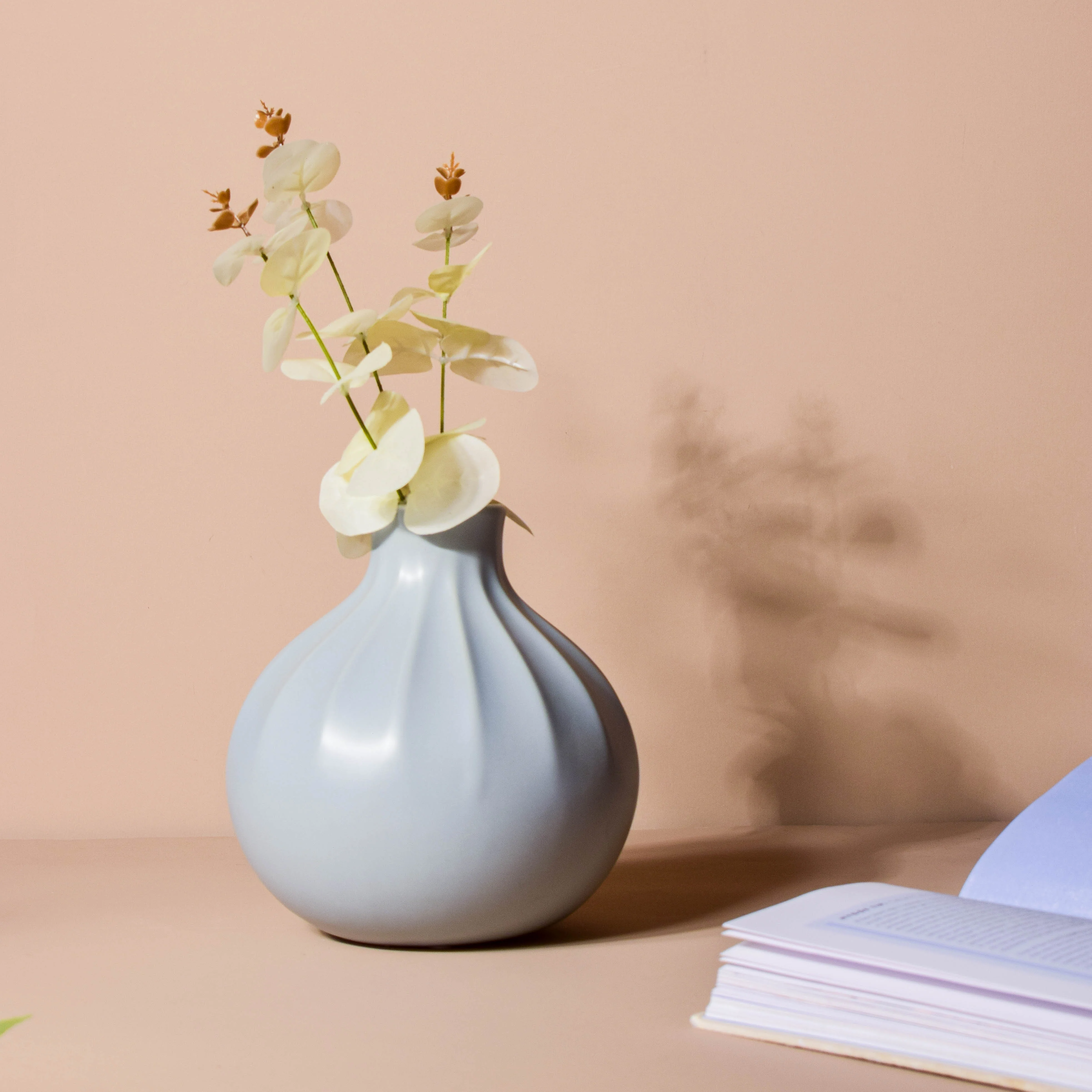 Modern Ribbed Vase - Image 5