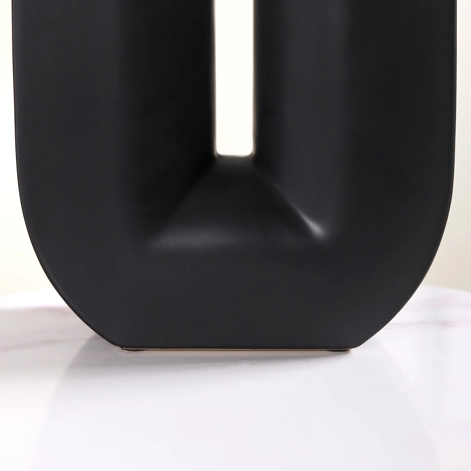 Modern U Shaped Vase Black - Image 9