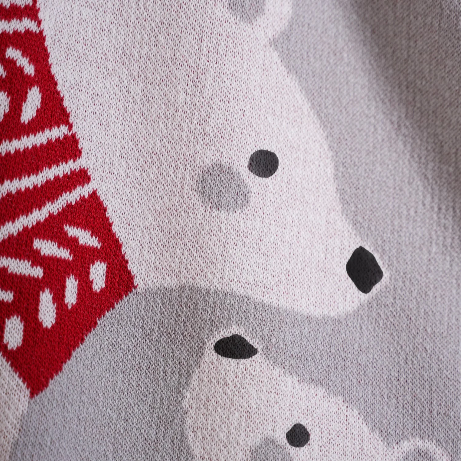 Mumma And Baby Polar Bears Cotton Throw Blanket - Image 4