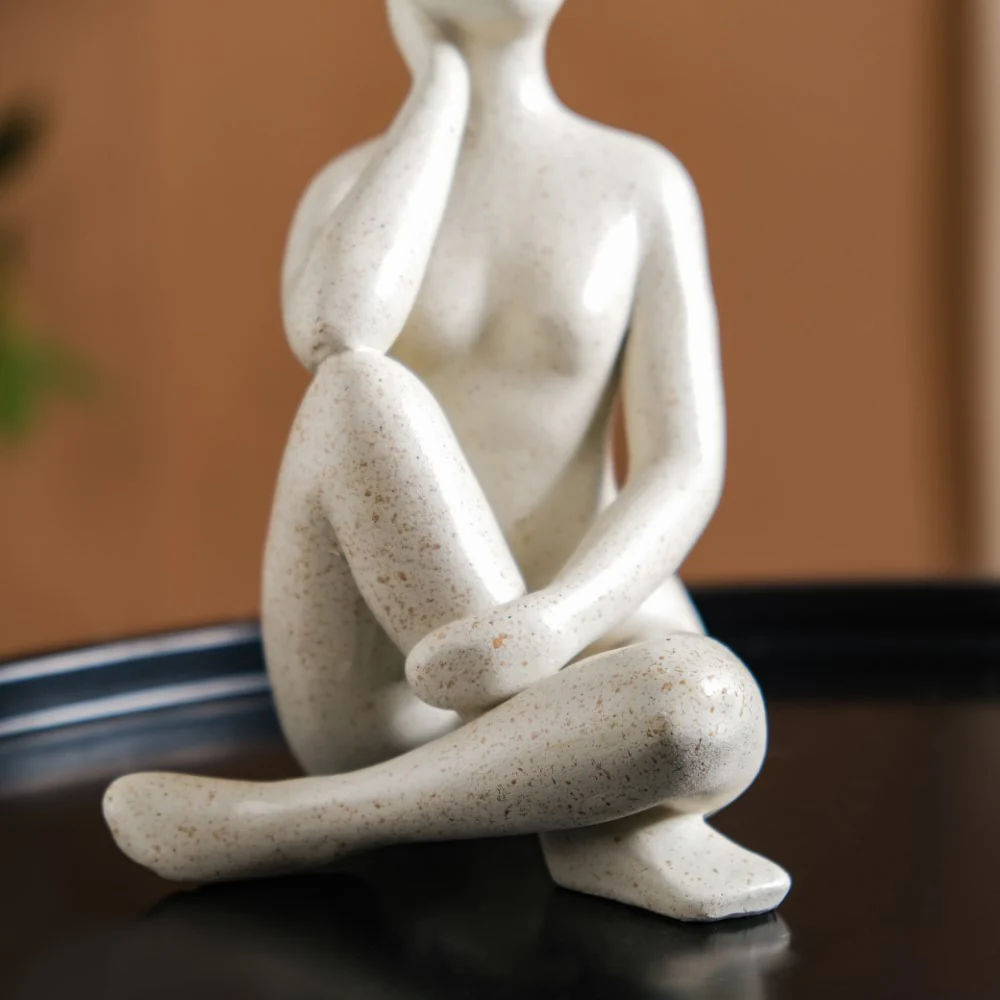 Muse Woman Showpiece - Image 10