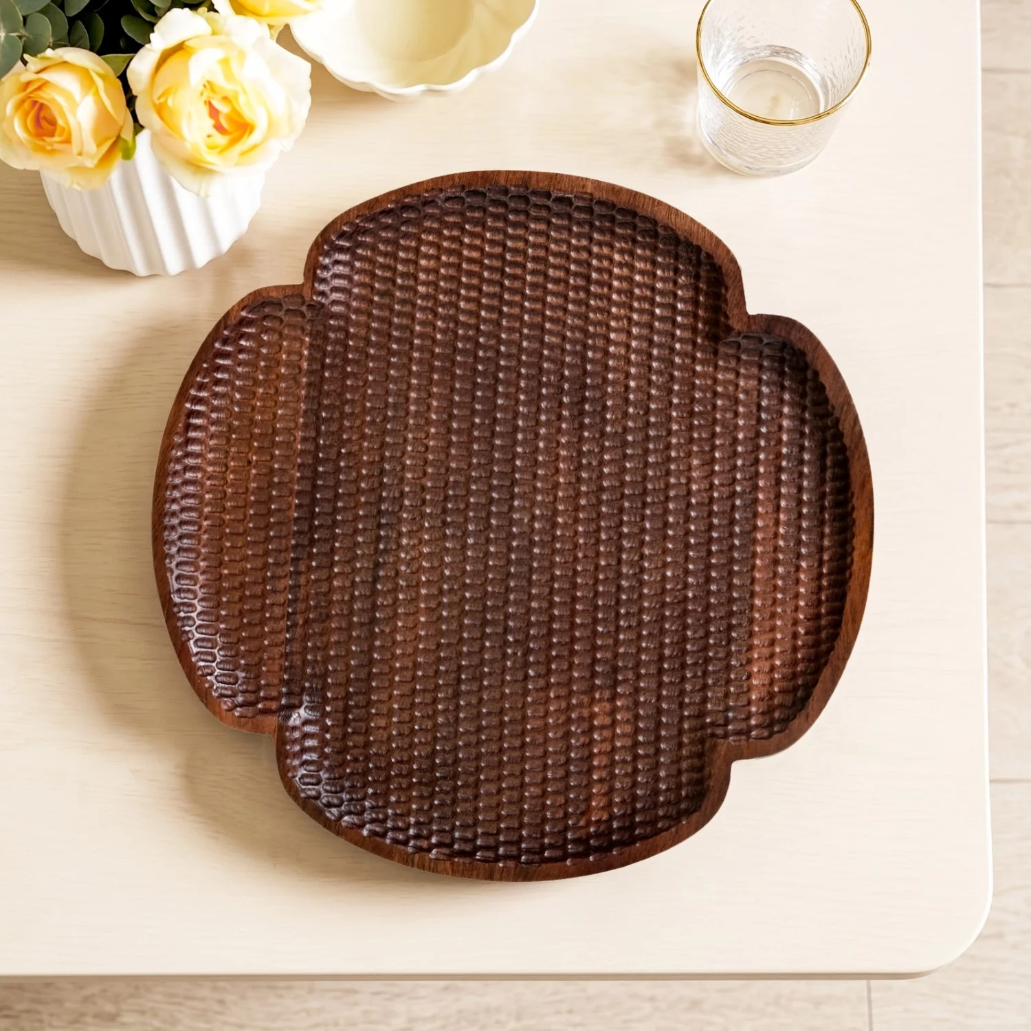 Nero Floral Carved Platter 30x30cm - Image 6