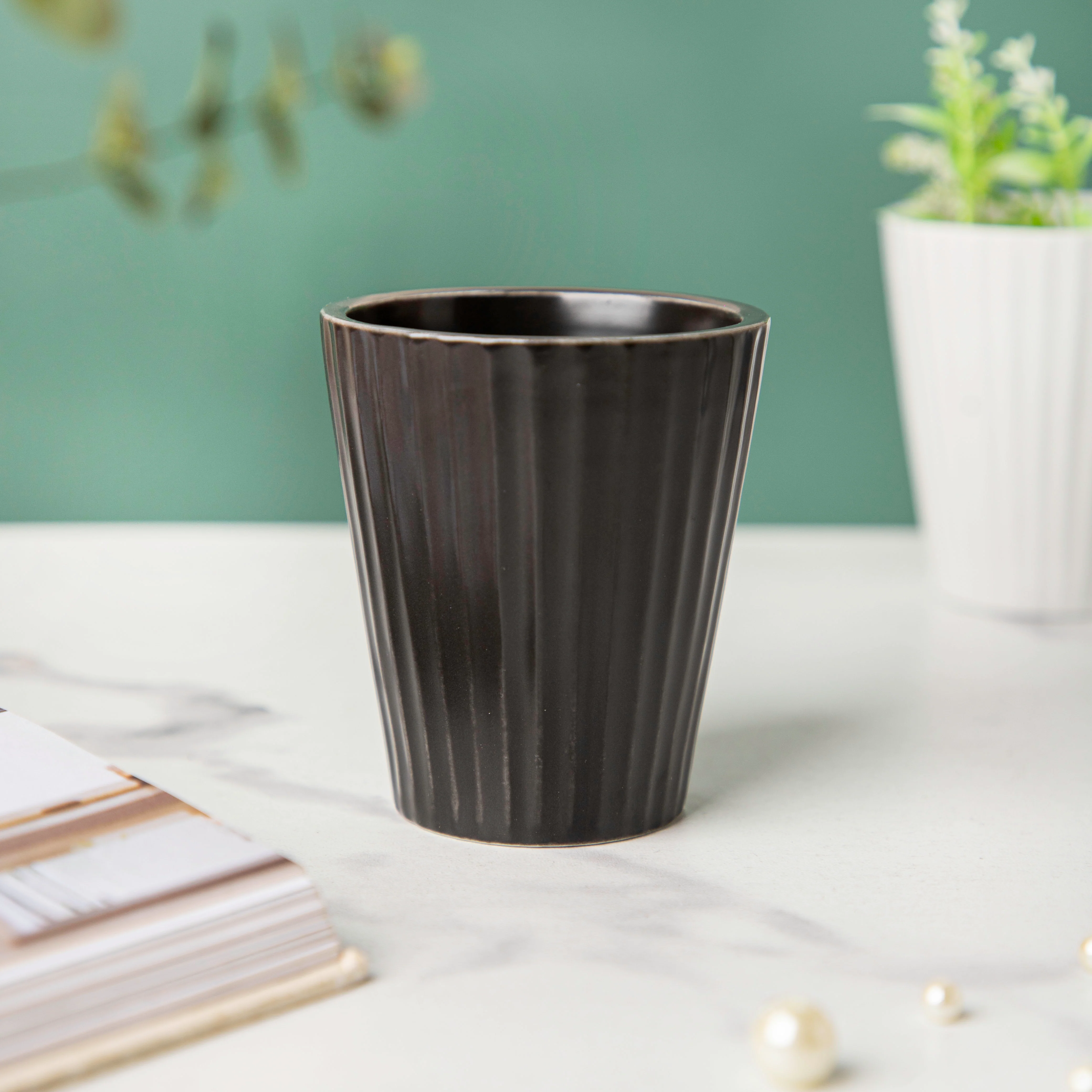 Nordic Black Ribbed Ceramic Planter - Image 3