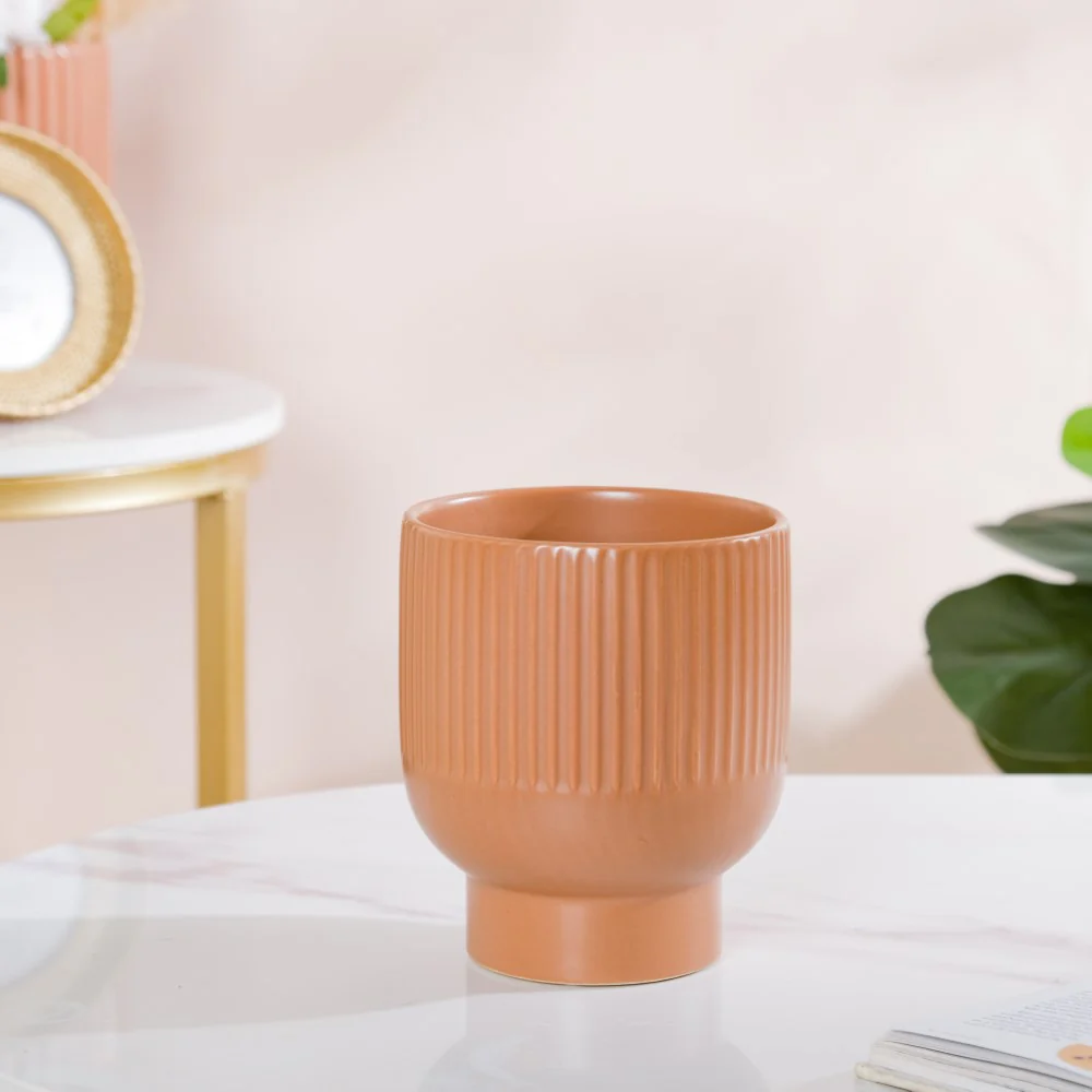 Nordic Ribbed Ceramic Vase With Stand Brown - Image 3