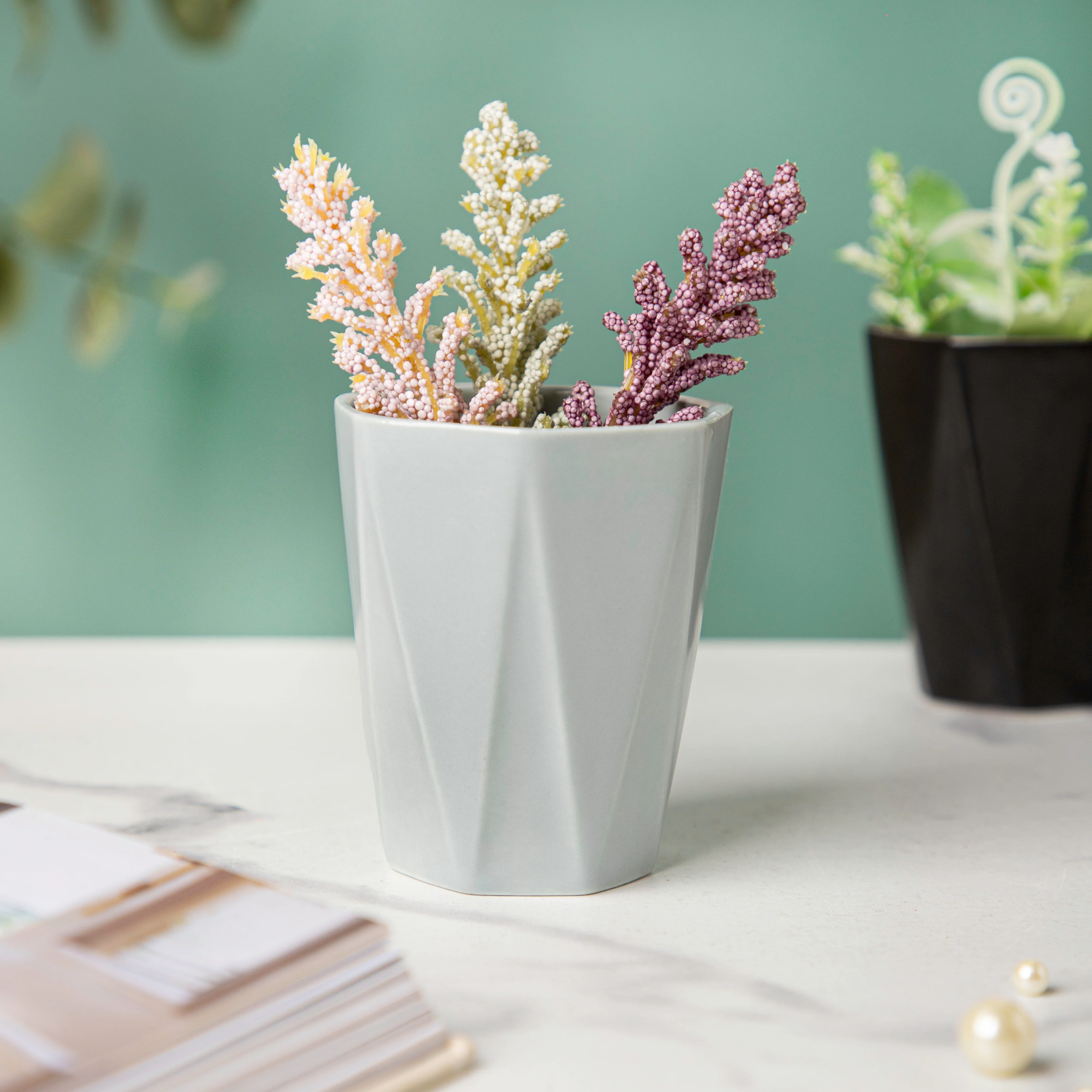 Nordic Textured Ceramic Planter Set Of 3 - Image 2