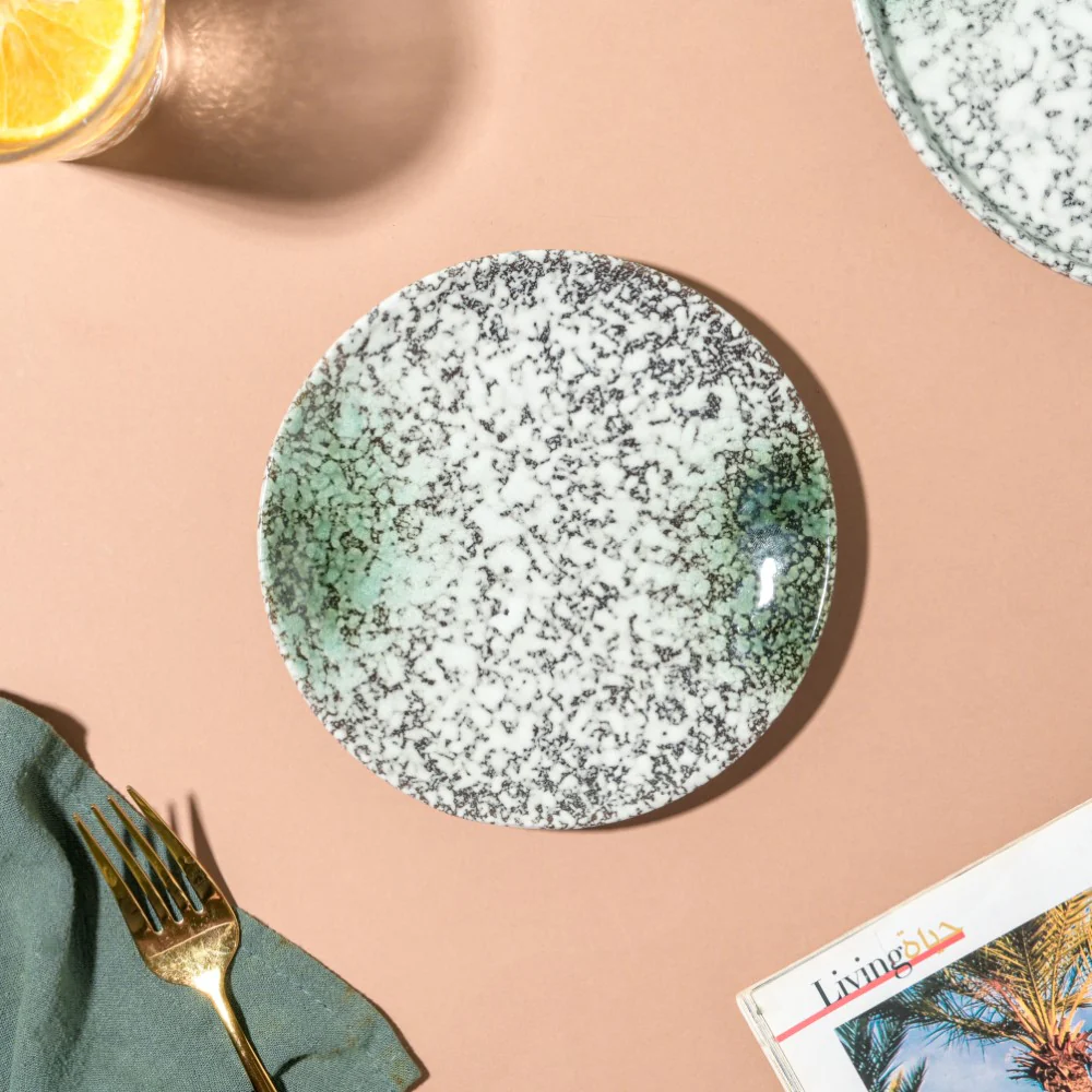 Nori Studio Pottery Dessert Plate White And Grey 6 Inch - Image 4