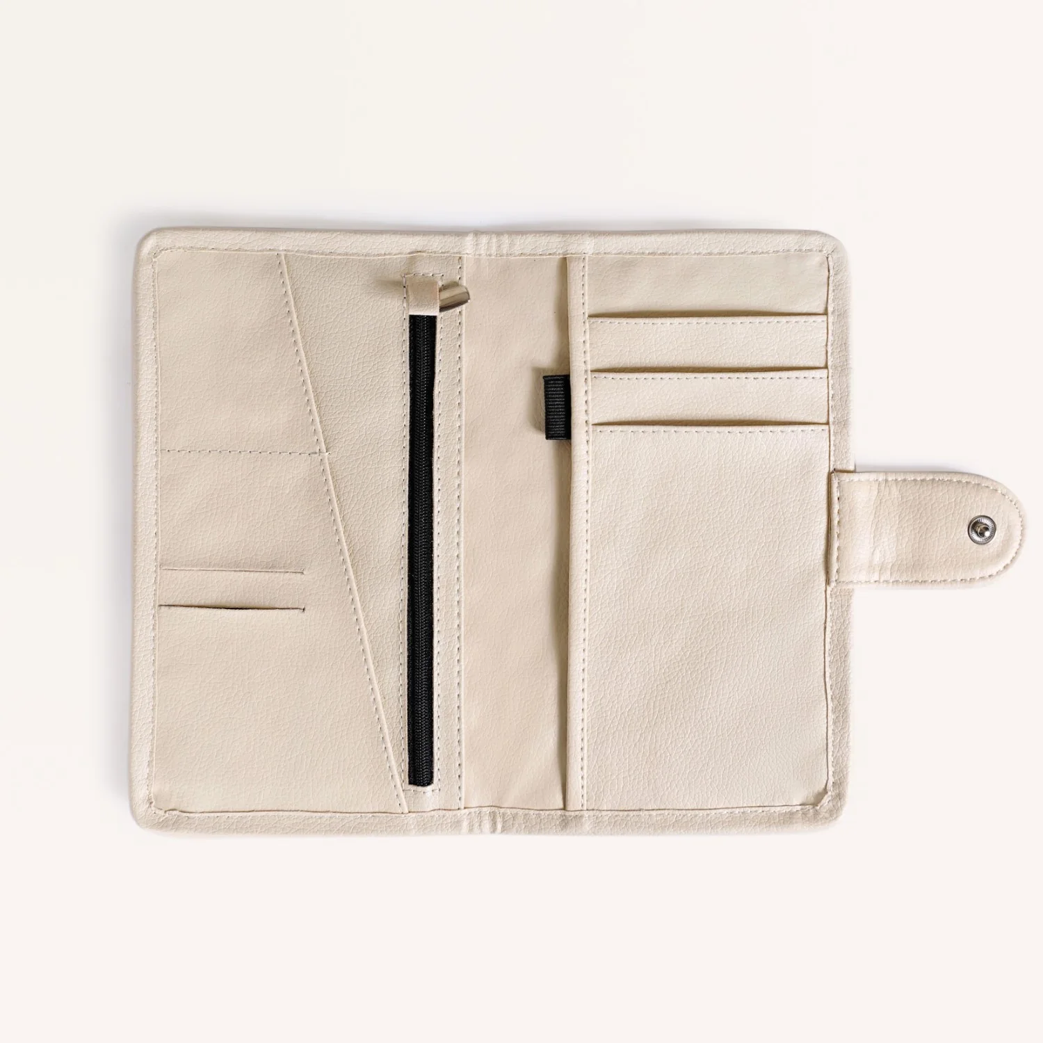 Off White Travel Wallet - Image 8