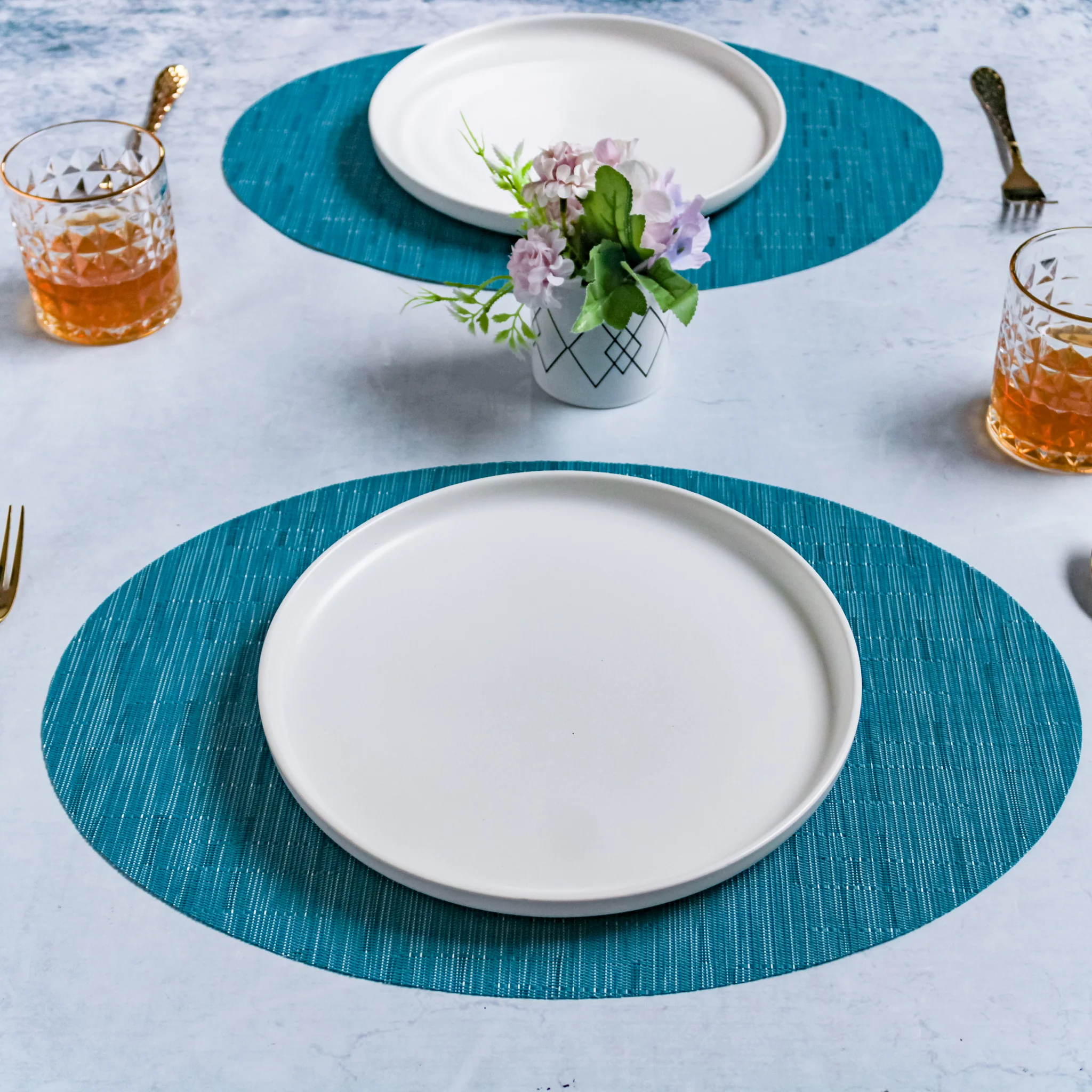 Oval Table Mat Blue Set of 2 - Image 2