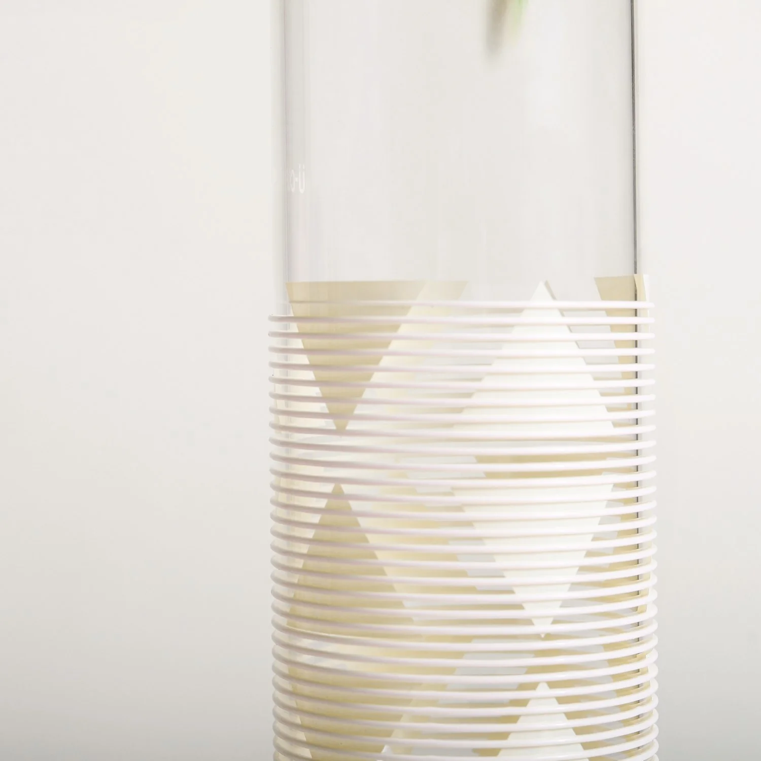 Patterned Grip Bottle - Image 9