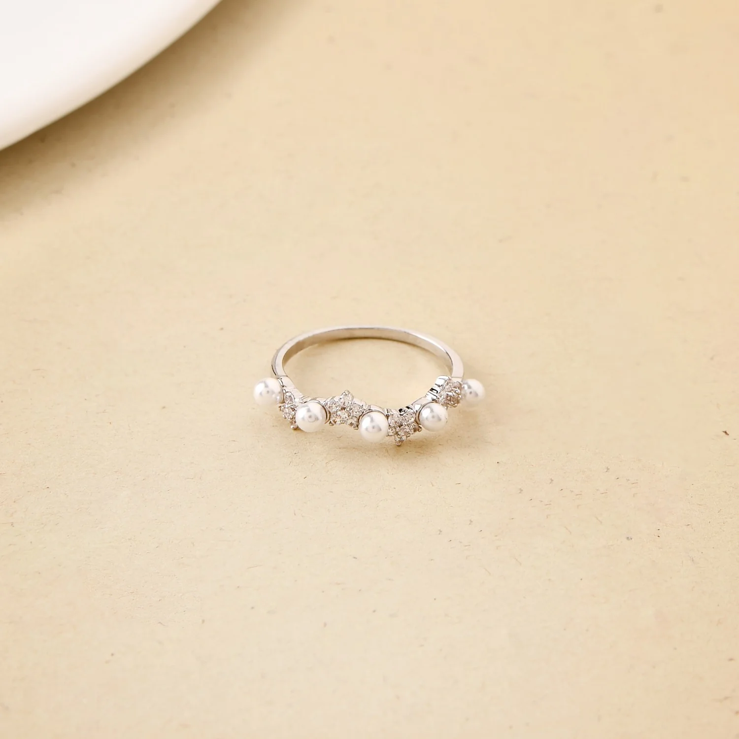 Pearl Blooms Silver Ring