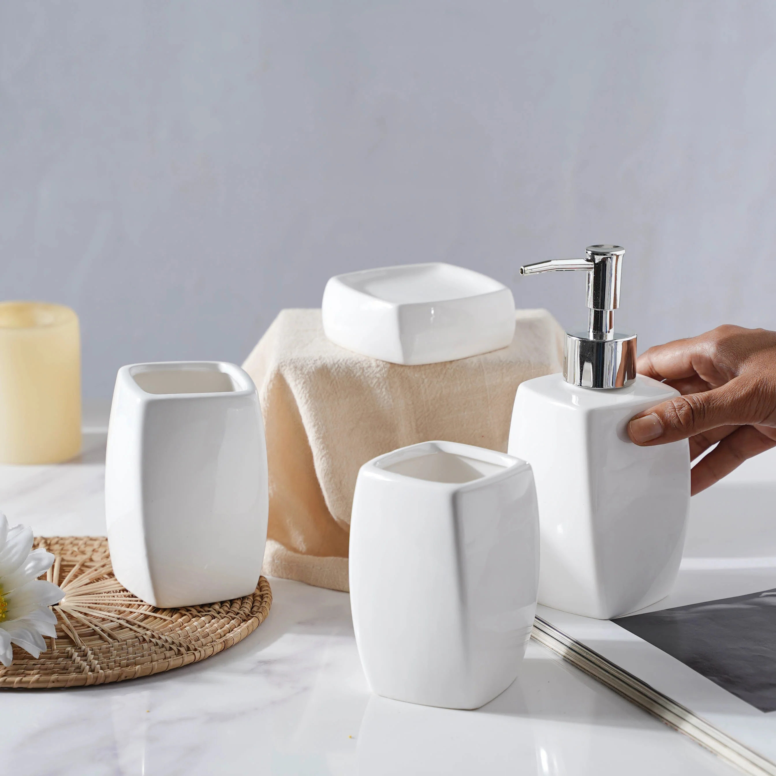 Pearly White Ceramic Bathroom Set - Image 6