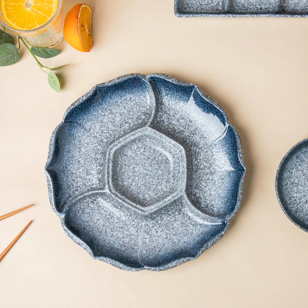 Pebble Glazed Section Party Platter Blue