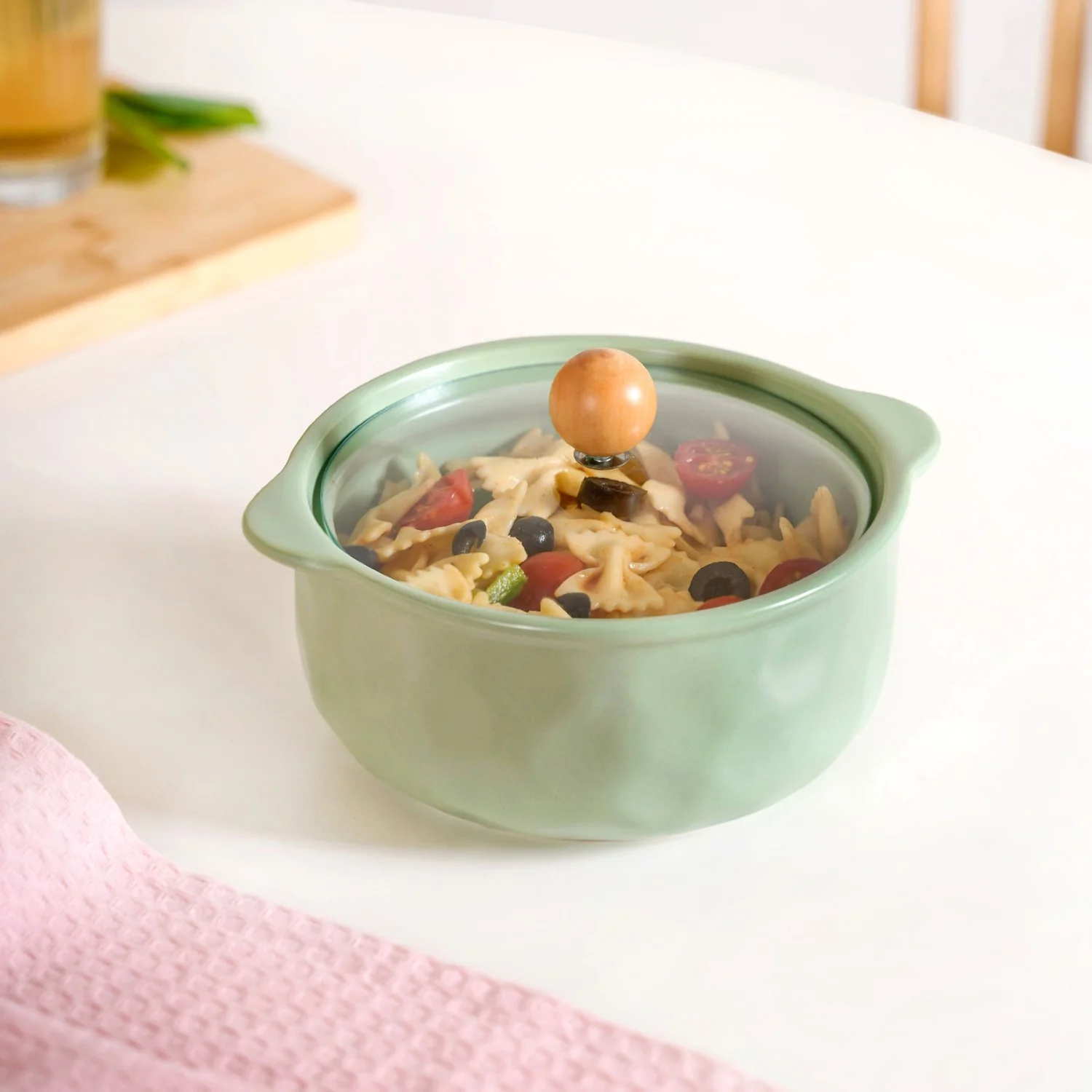 Pebble Textured Serving Bowl With Glass Lid 950ml - Image 2