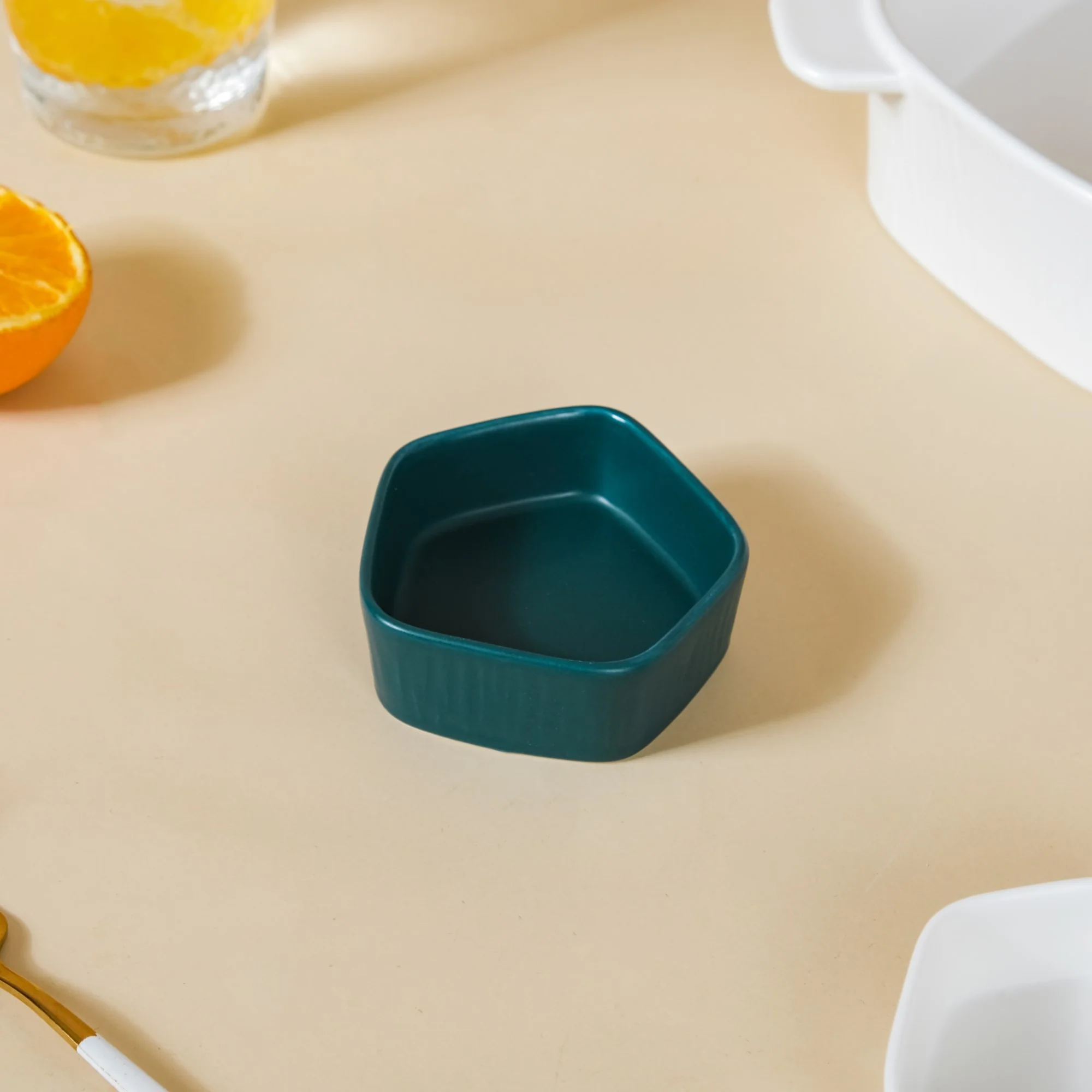 Pentagon Green & White 15 Piece Snack Set For 3 - Image 7