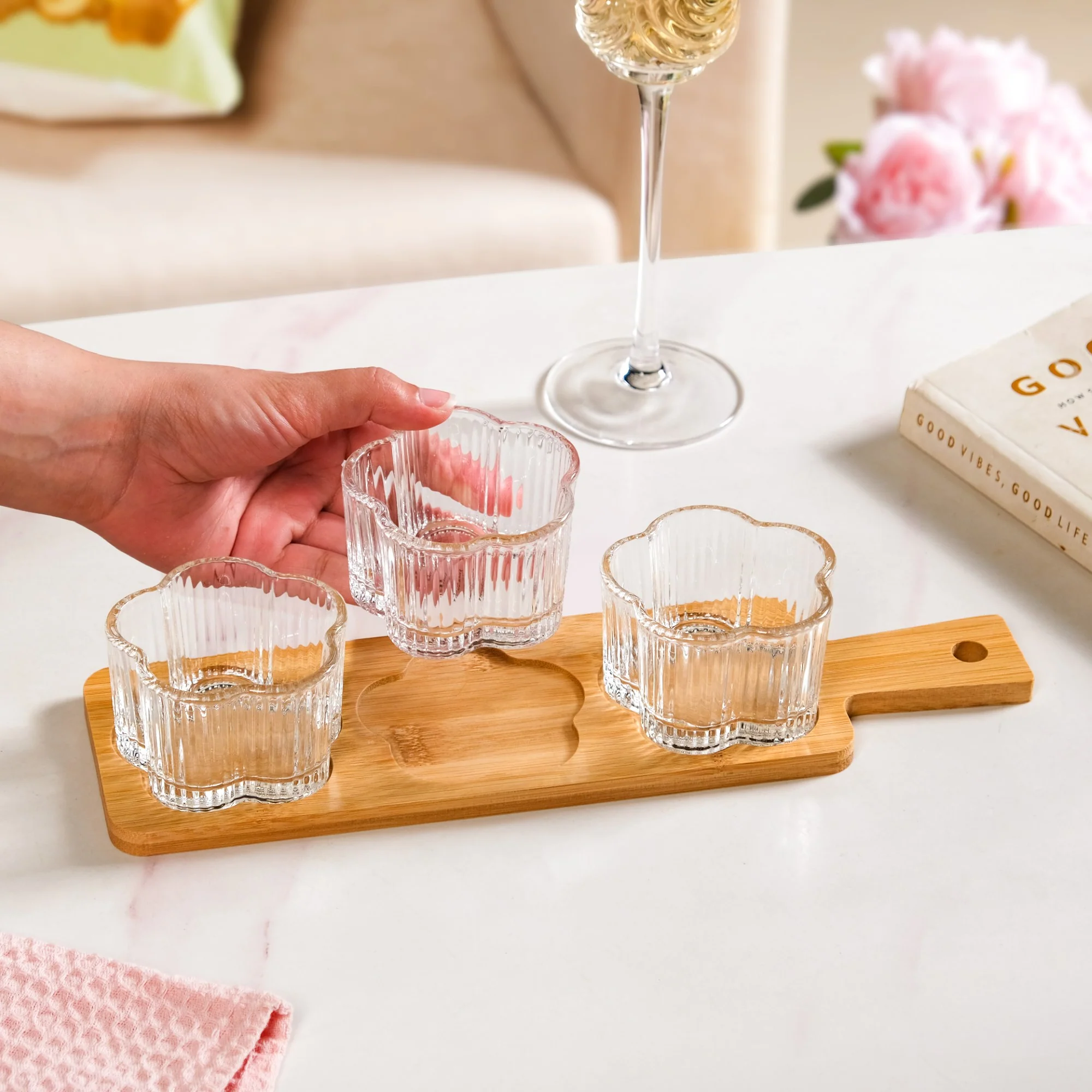 Petalia Platter Set Of 4 - Image 4