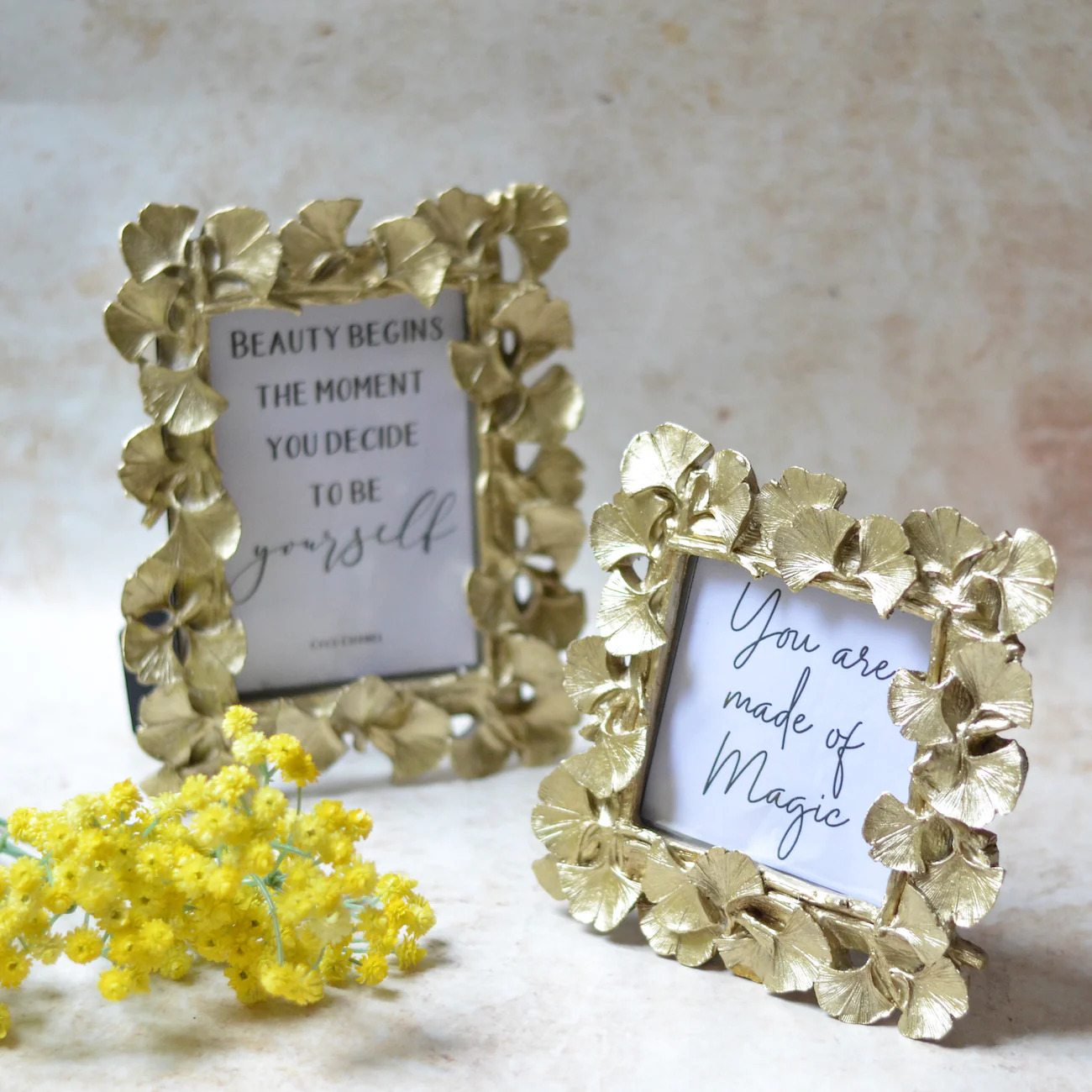 MAGNIFIQUE Leaf Photo Frame - Gold (S) - Image 4
