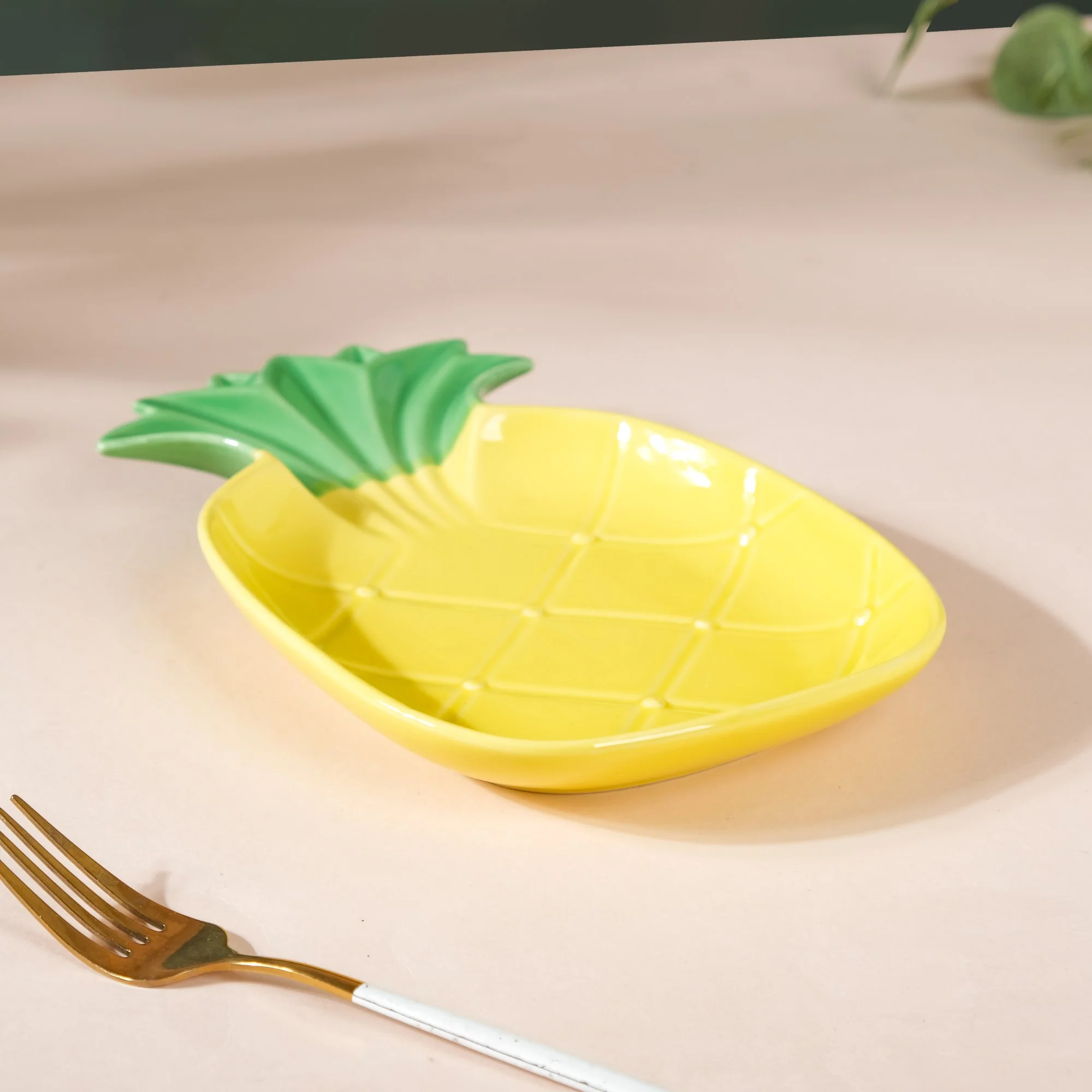 Pineapple Ceramic Plate - Image 4