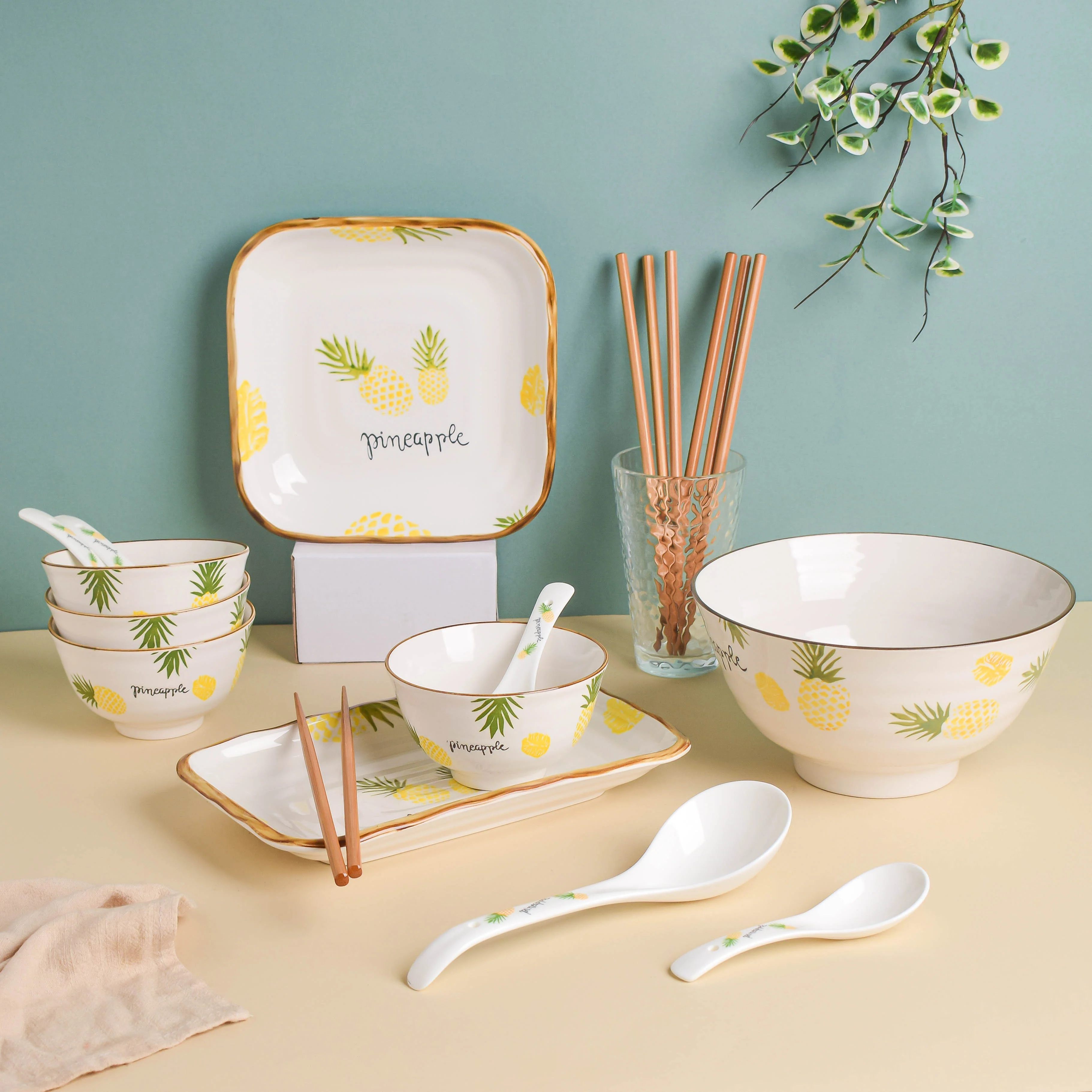 Pineapple Soup Set For 4 - Image 6