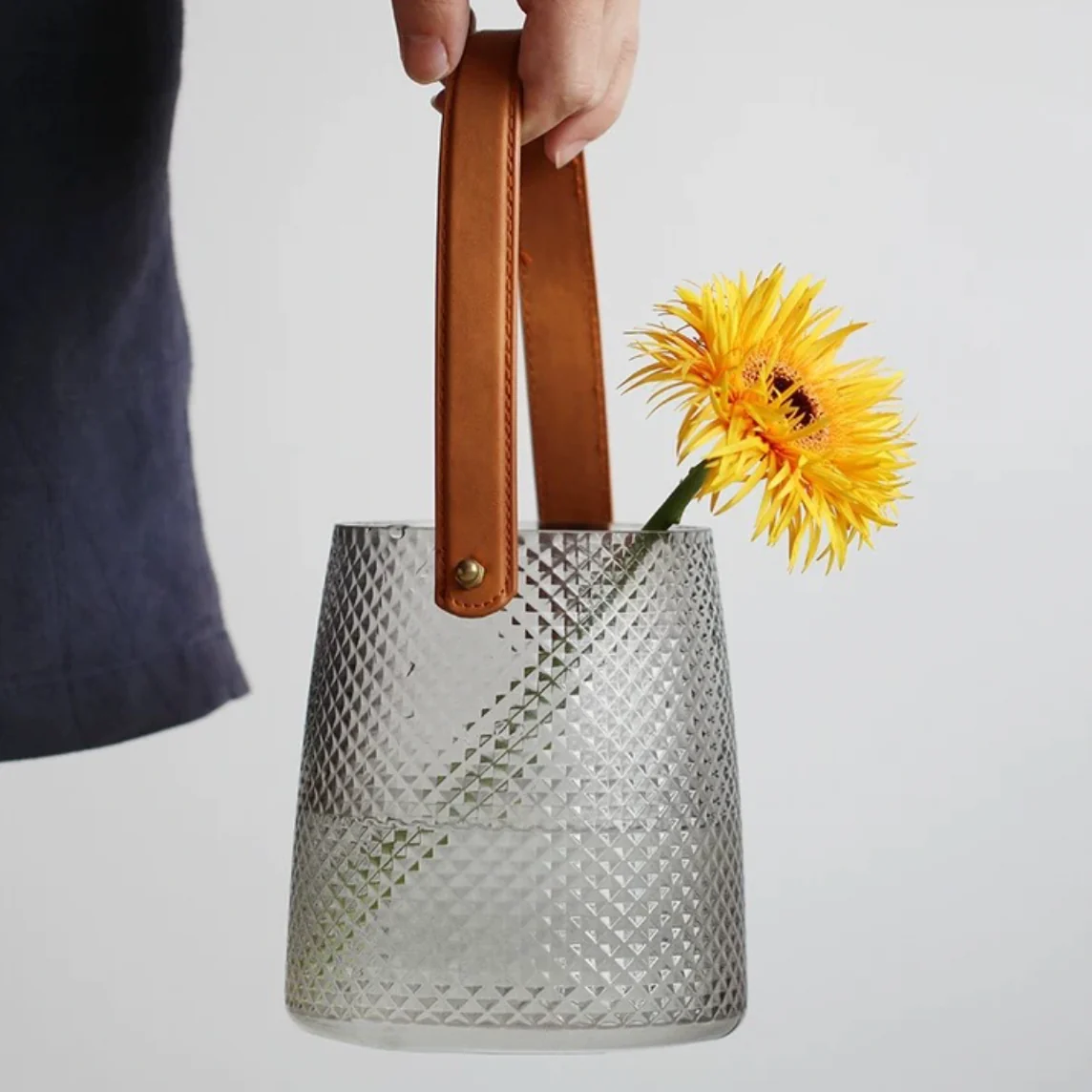 Pineapple Vase Small - Image 7