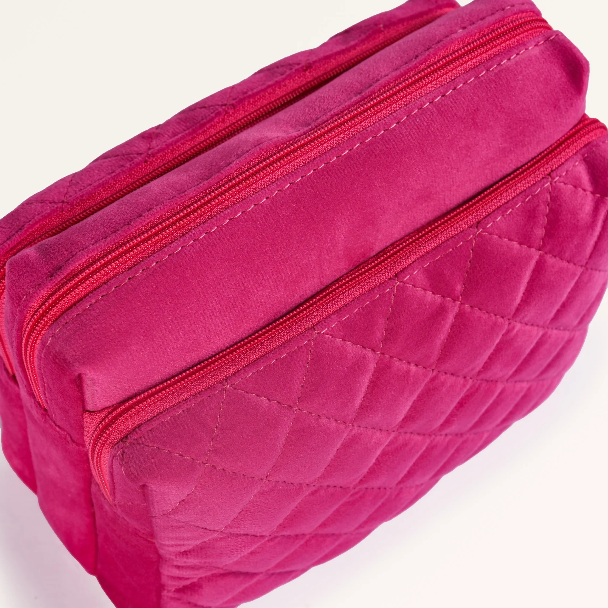 Pink Quilted Stylish Vanity Pouch - Image 6