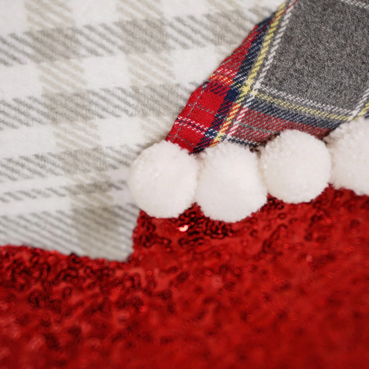 Christmas Heart Plaid Cushion Cover 16x16 Inch - Image 3