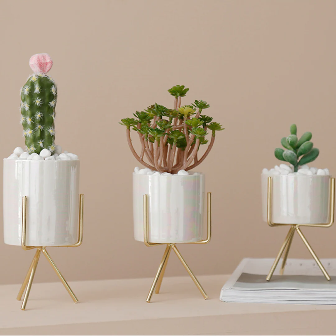 Planter With Stand - Image 3
