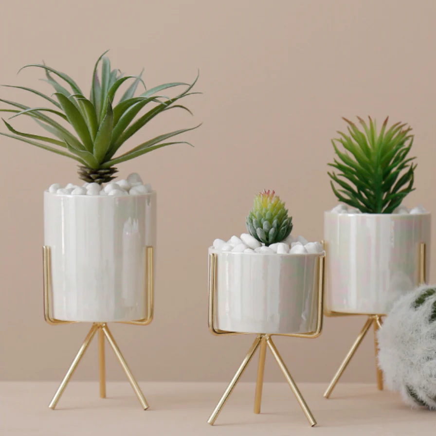 Planter With Stand - Image 4