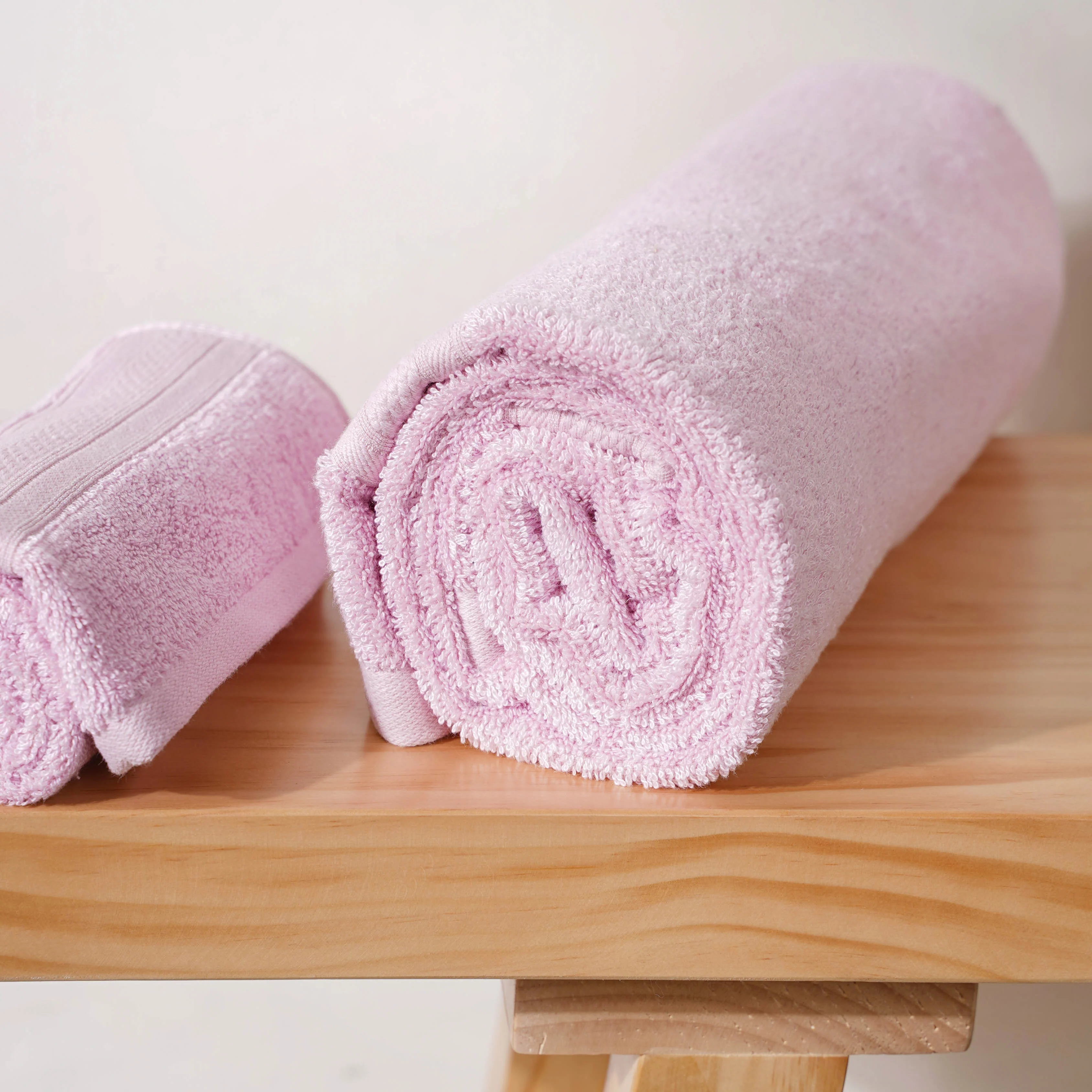 Plushy Bamboo Towel Set of 2 Pink - Image 5