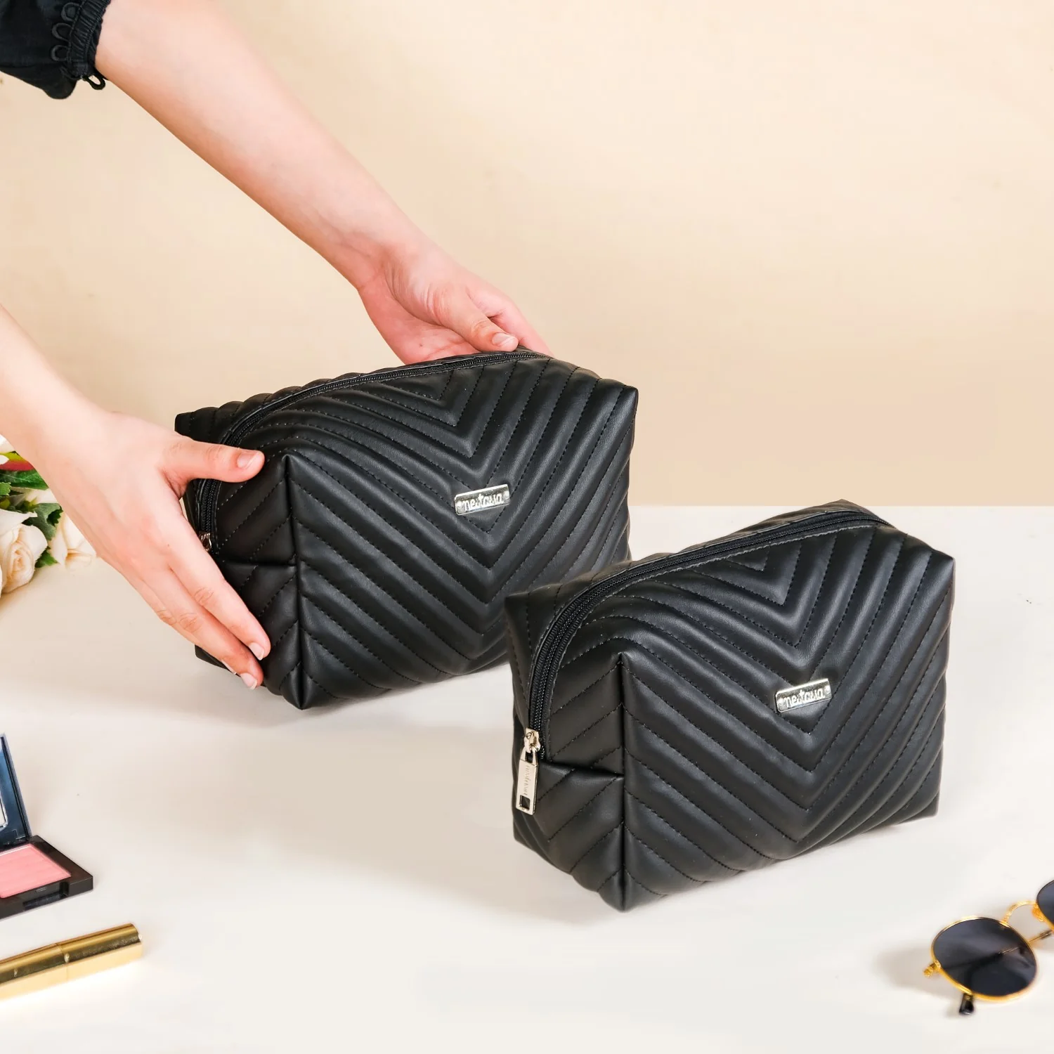 Portable Pouch Set Of 2 For Storage Black - Image 2