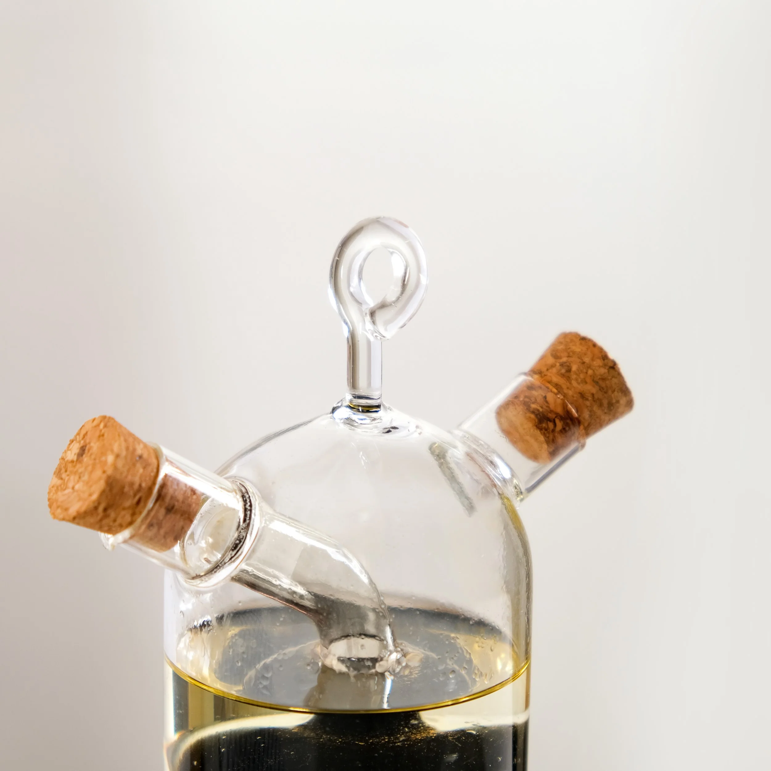 Borosilicate Cruet Bottle For Olive Oil And Balsamic Vinegar - Image 5