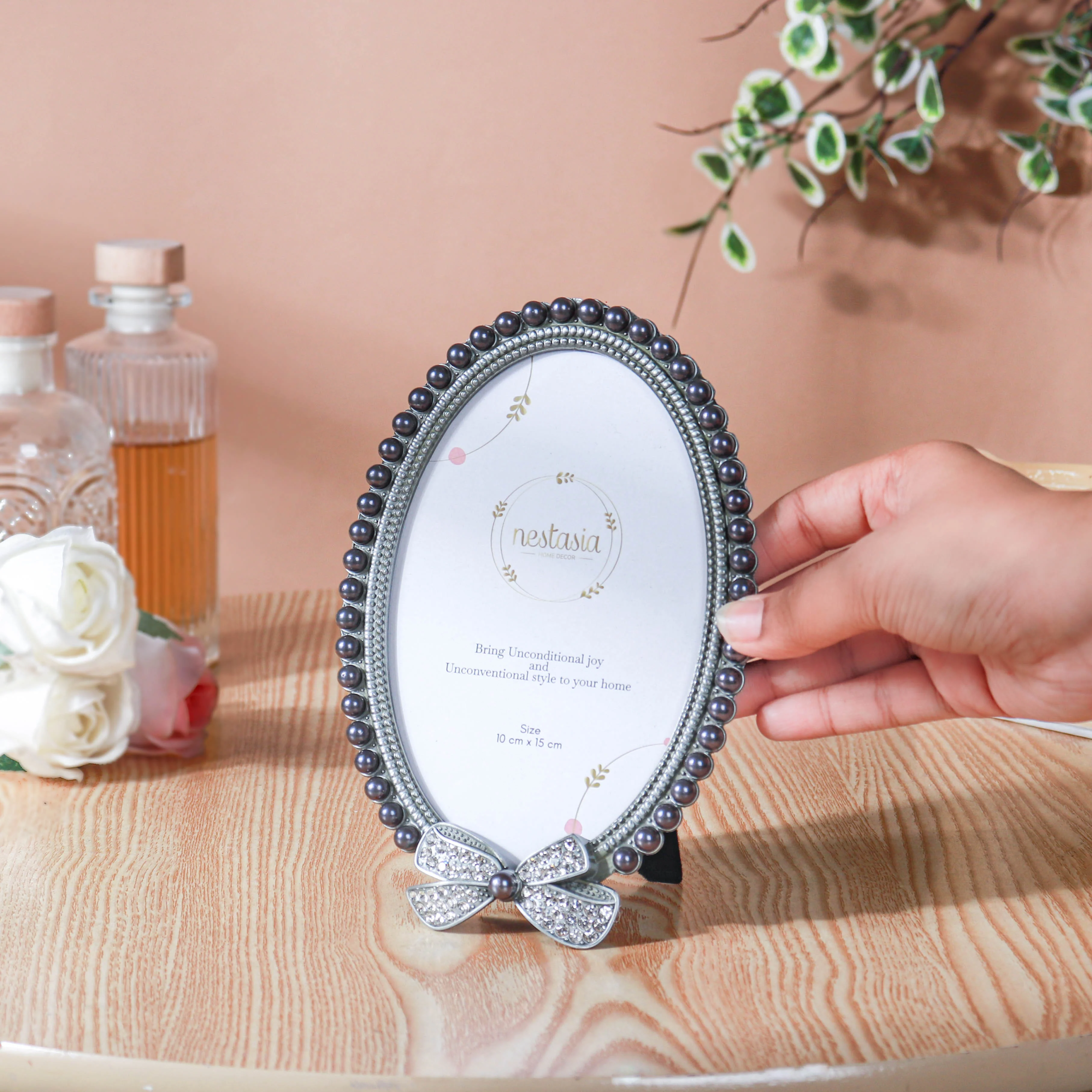 Princess Bow Photo Frame - Image 2