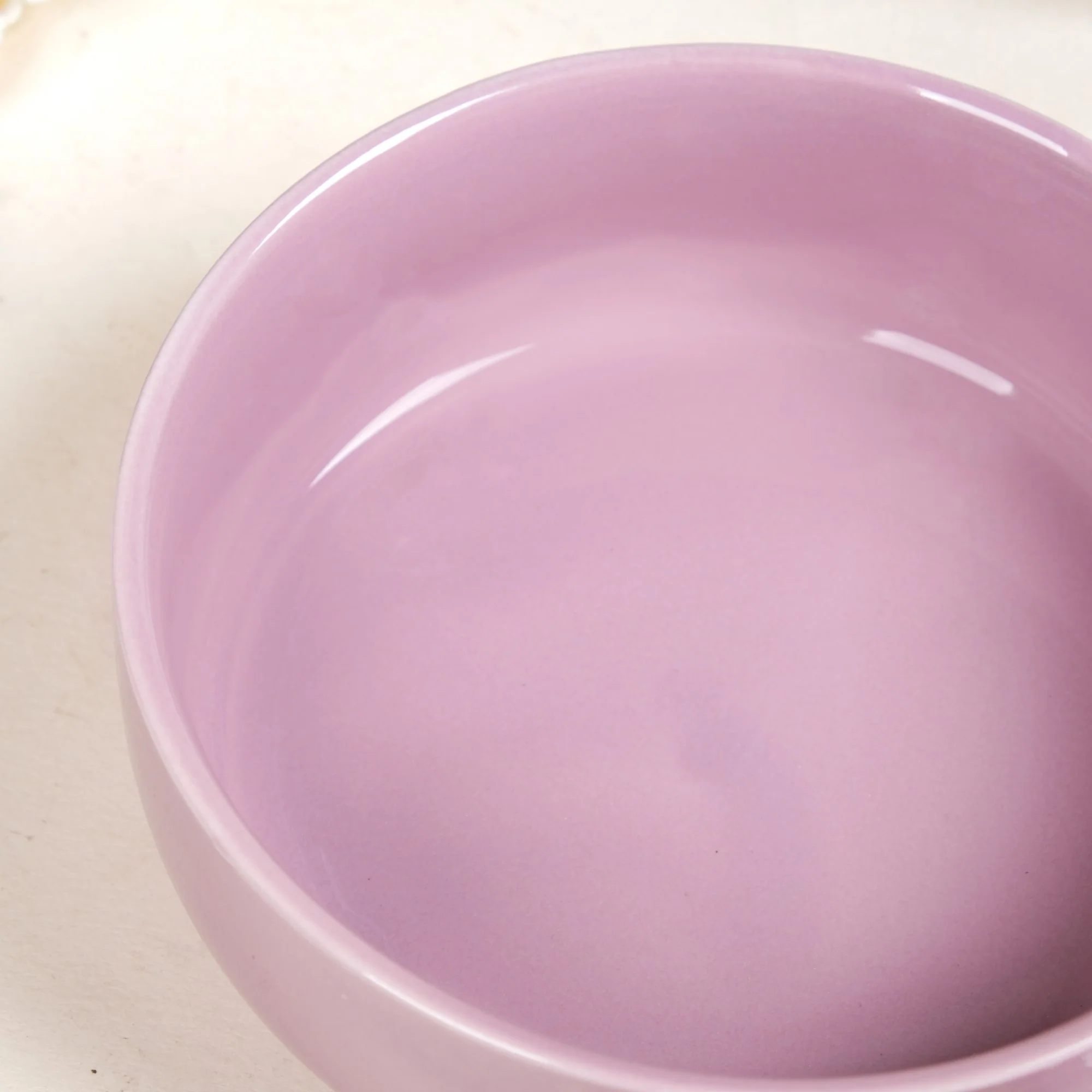 Purple Ceramic Bowl With Handle 700ml - Image 7
