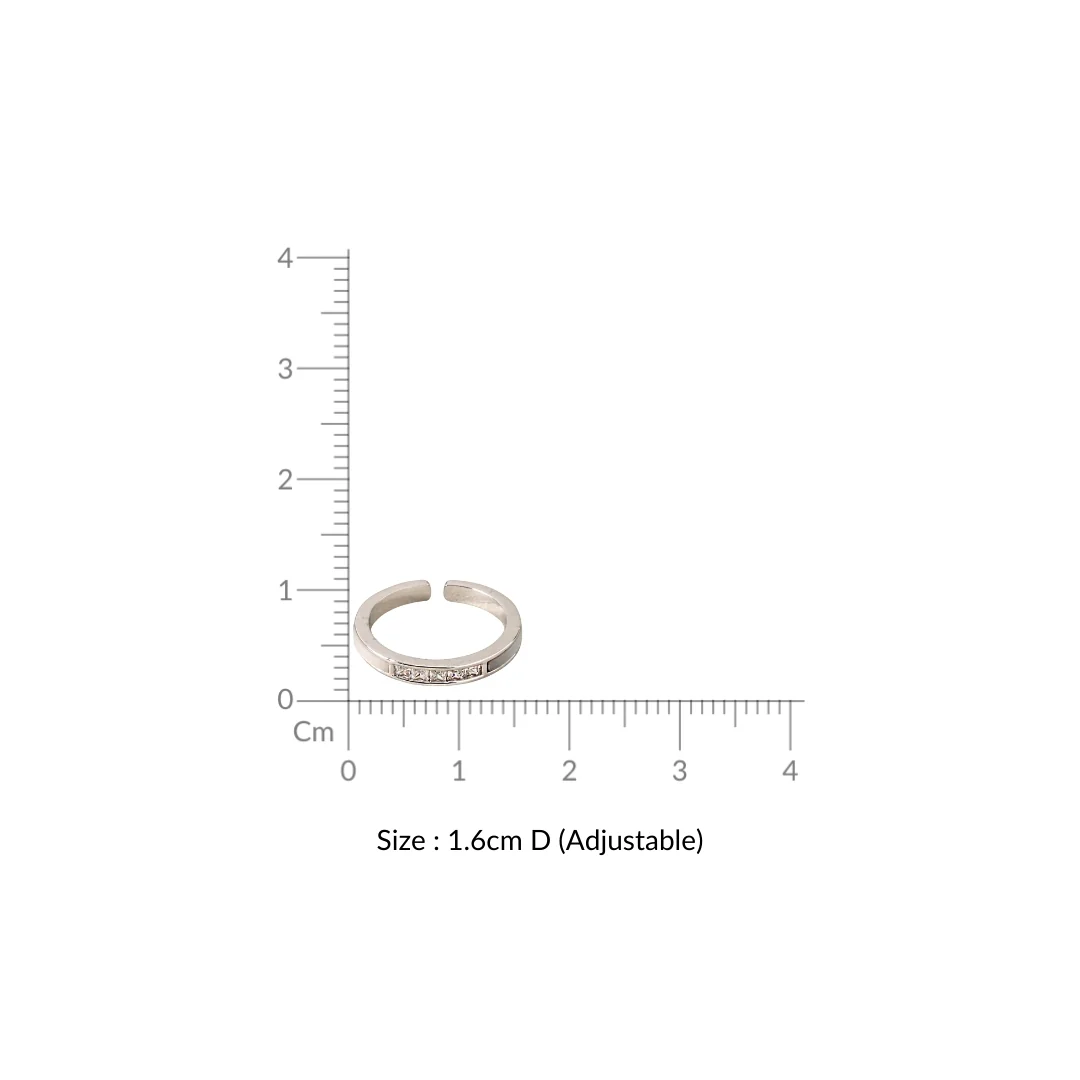 Quintessential Gleam Silver Ring - Image 3