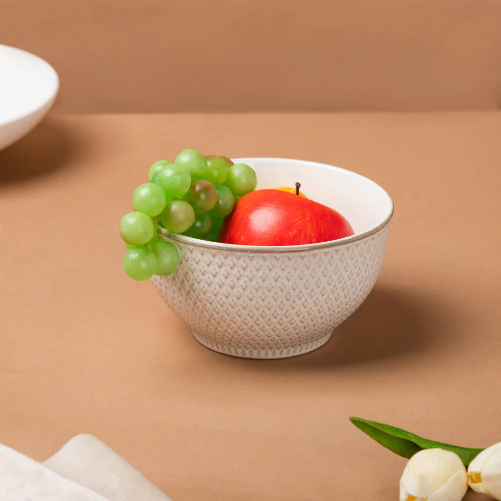 Regina White Textured Soup Bowl 600ml - Image 3
