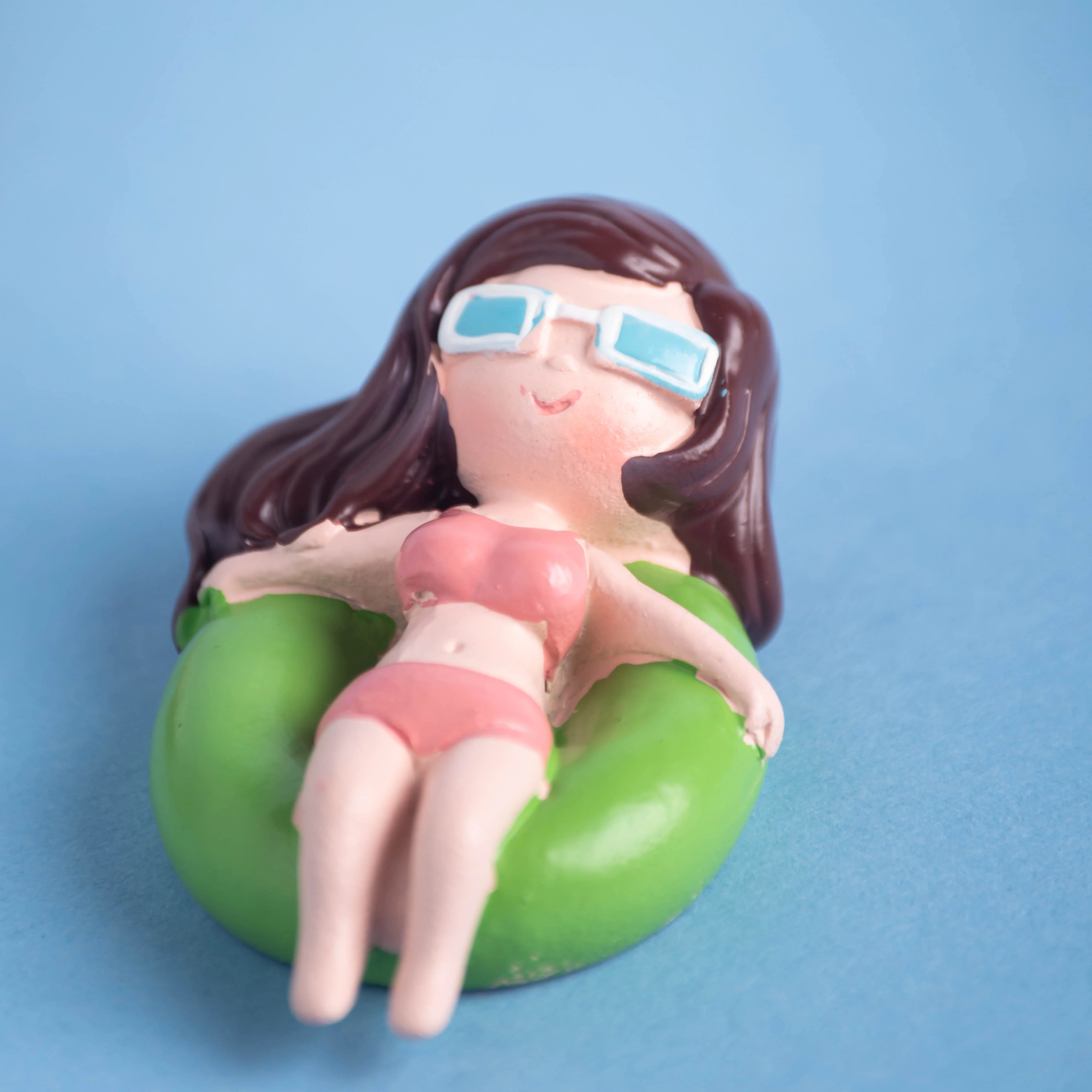 Relaxing Girl Showpiece - Image 3
