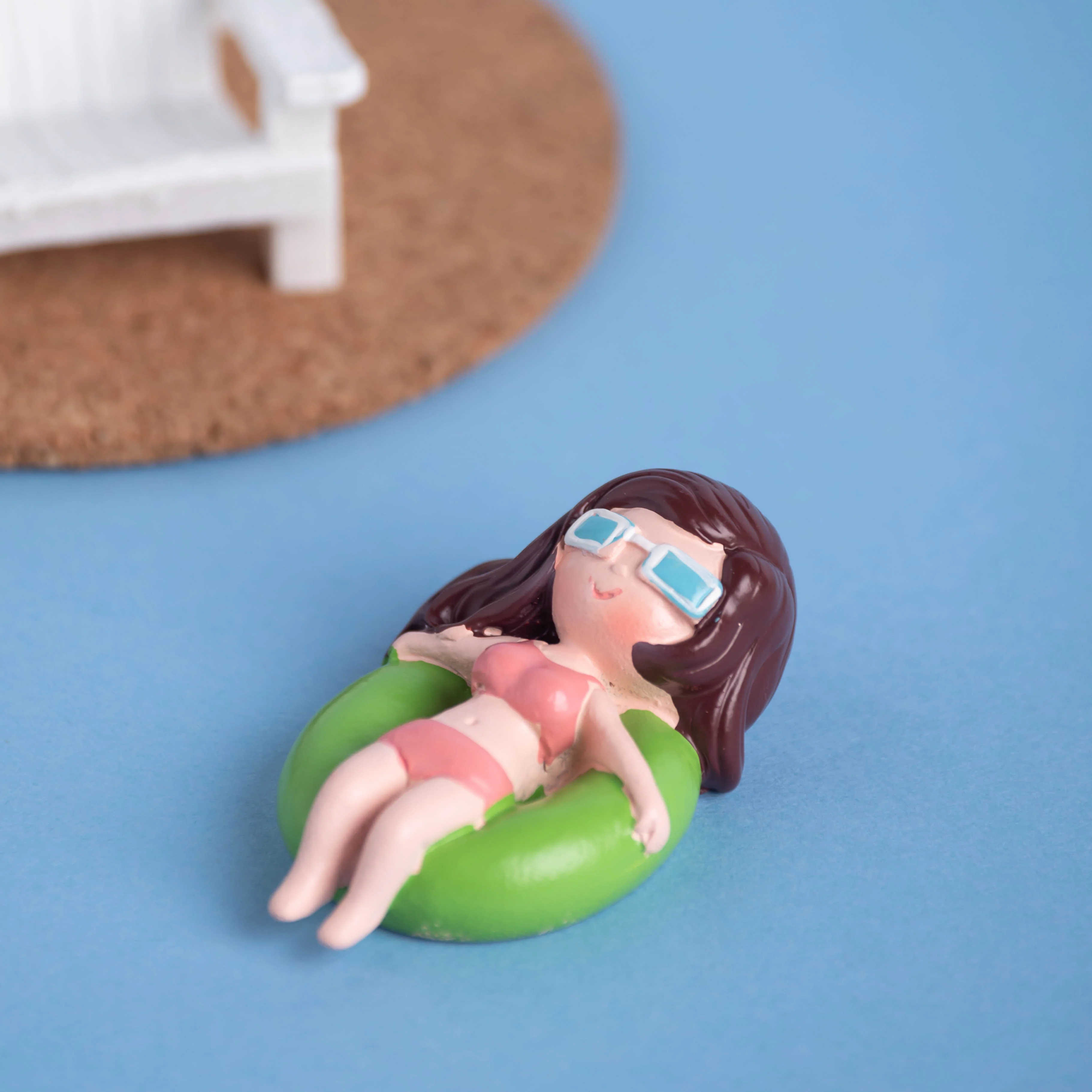 Relaxing Girl Showpiece - Image 5