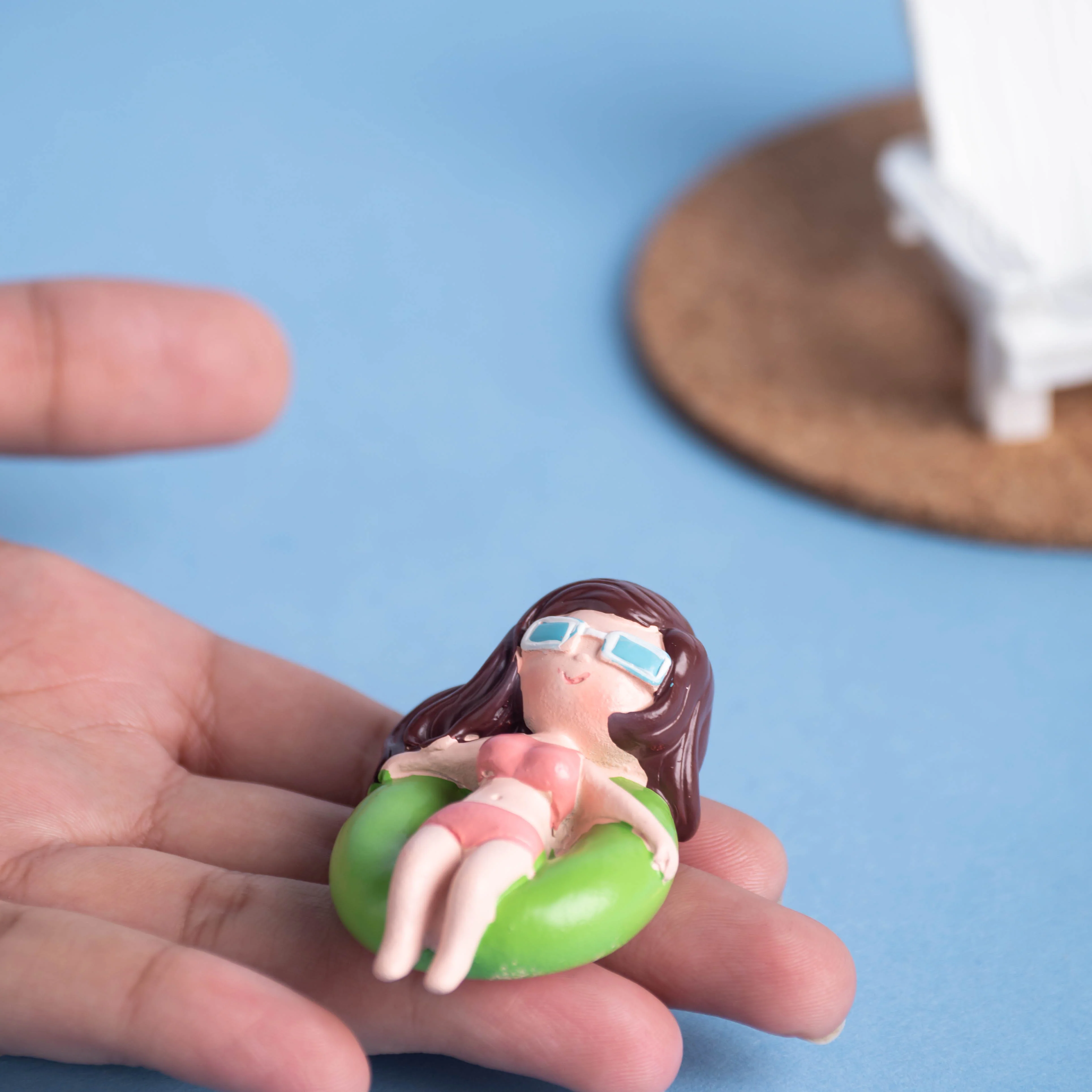 Relaxing Girl Showpiece - Image 6