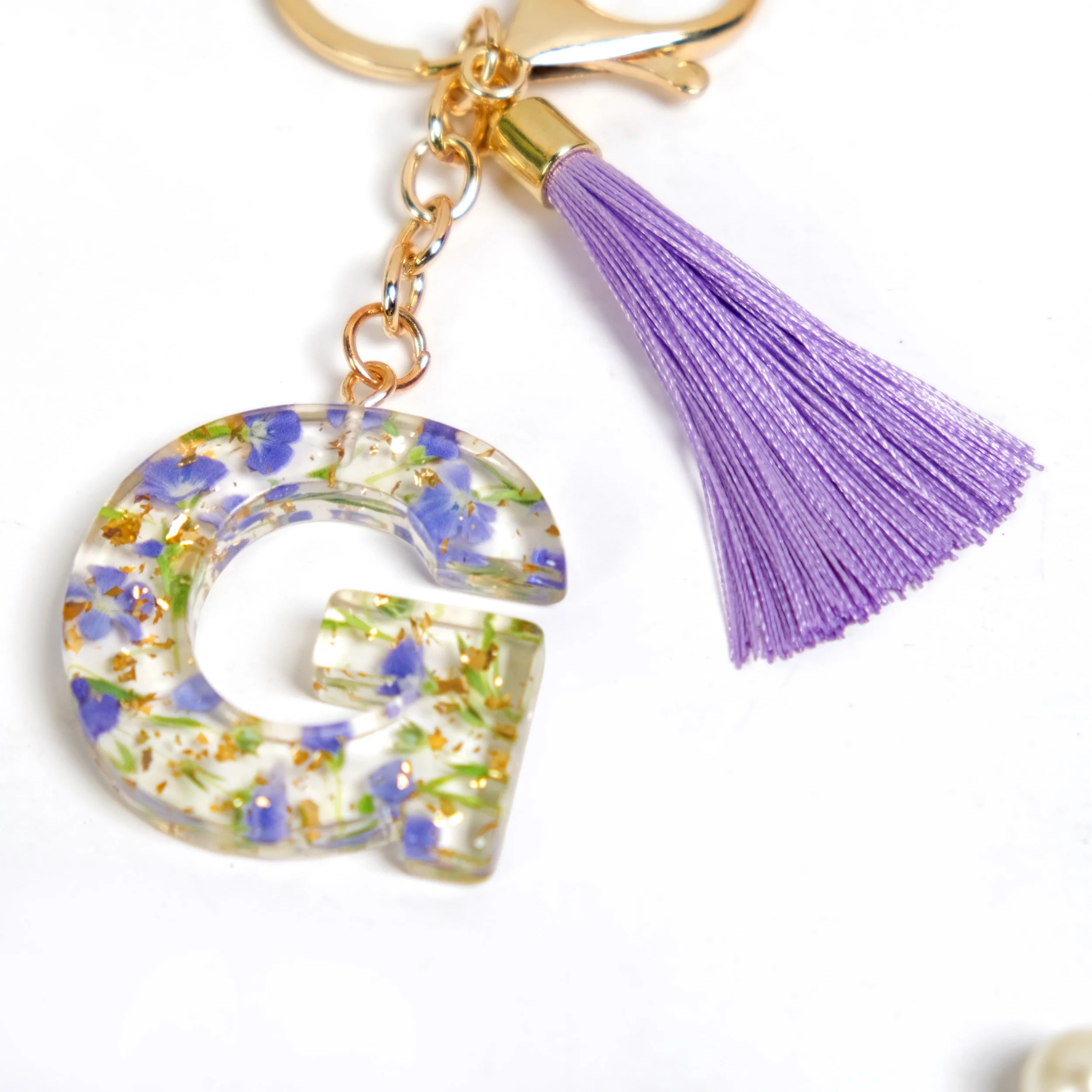 Resin Art G Alphabet Keychain - Image 7
